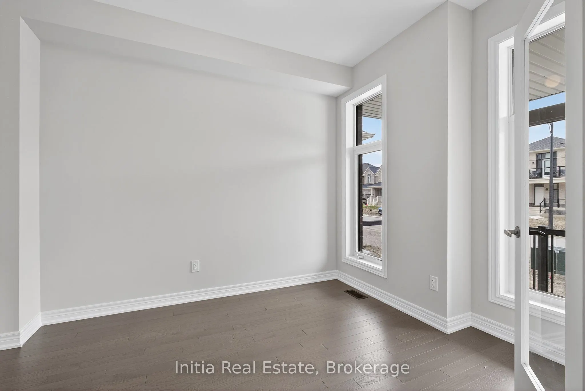 1474 Davis Loop Circle