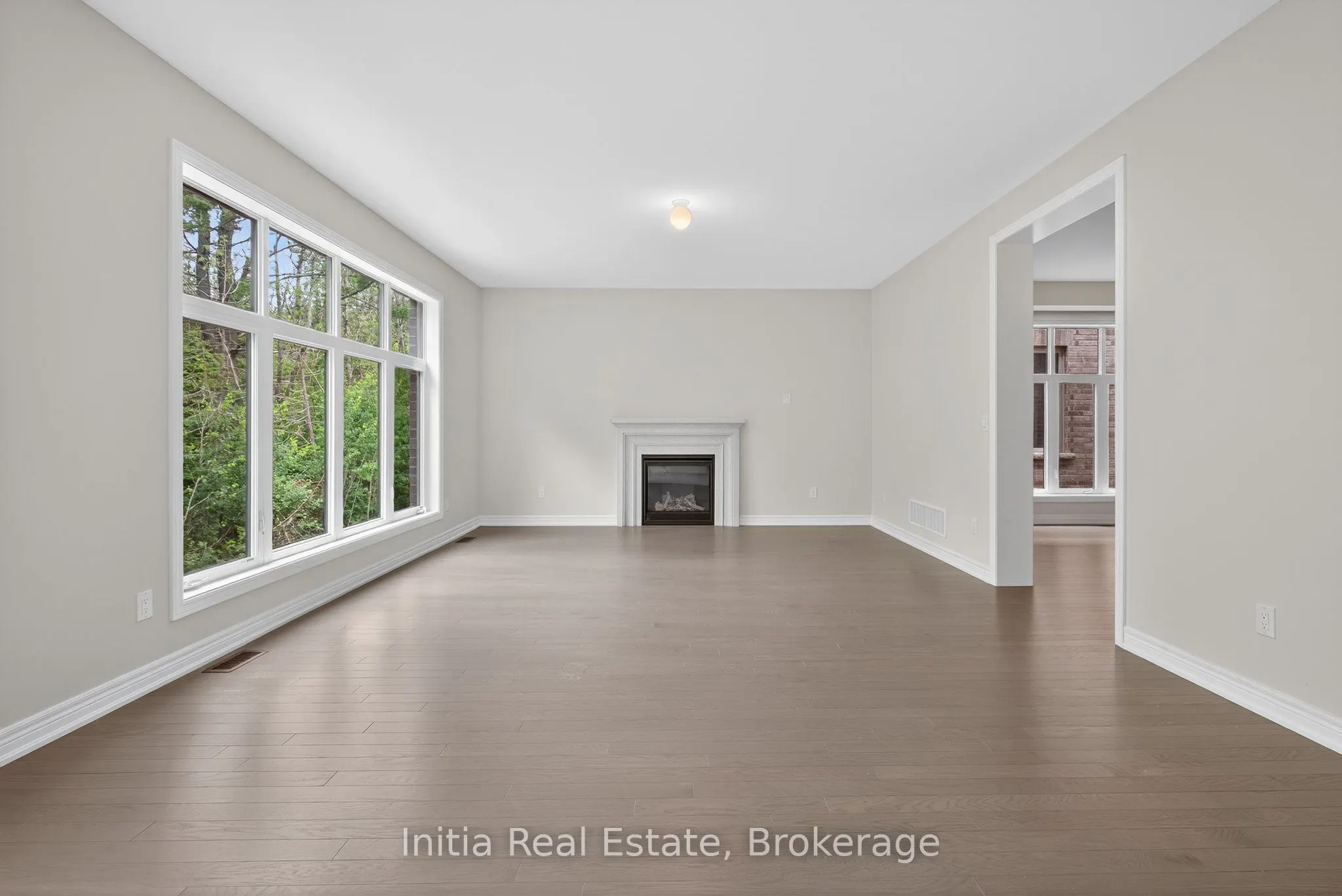 1474 Davis Loop Circle