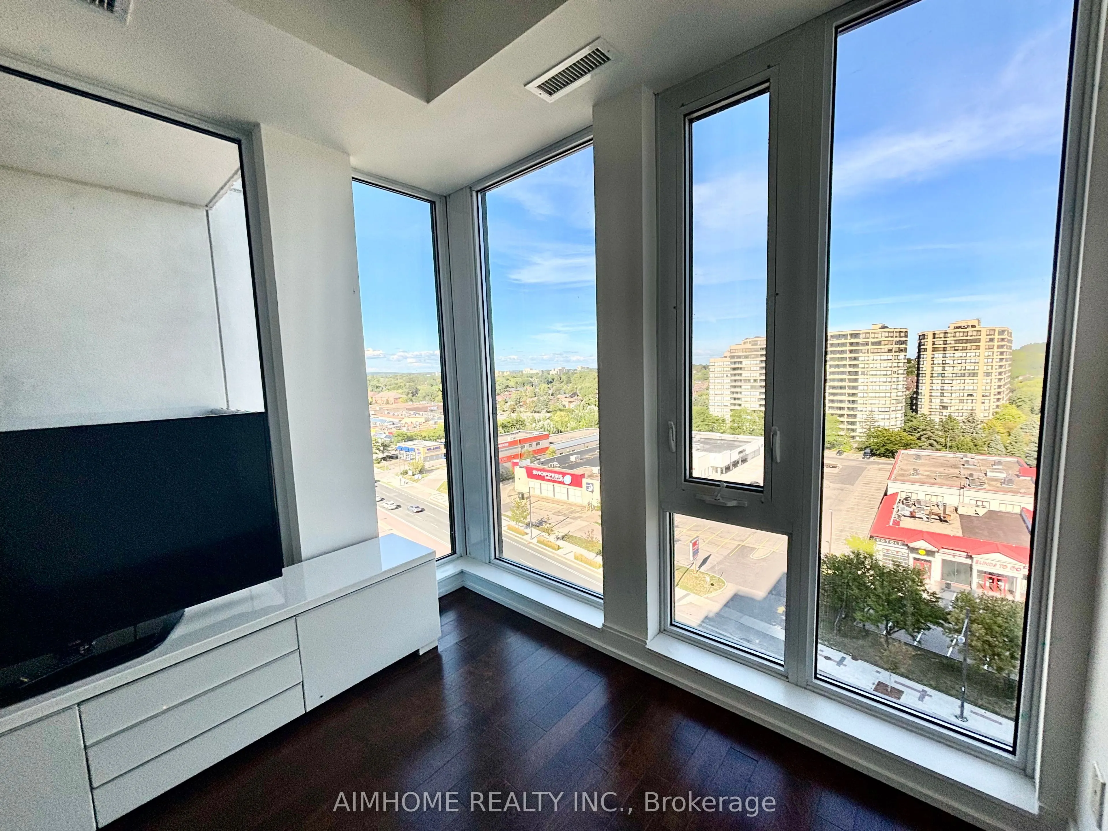 9608 Yonge Street, #1111A