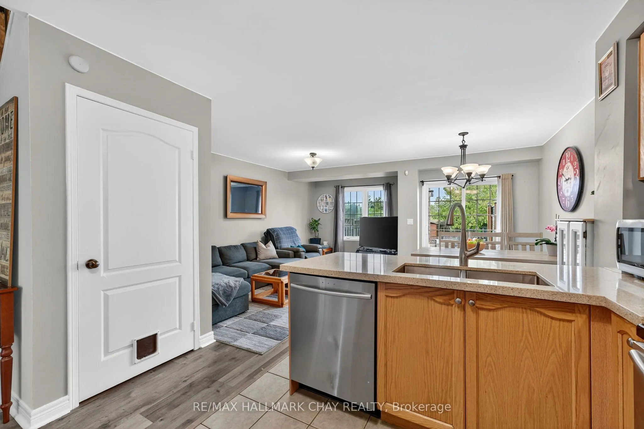 1182 Booth Avenue
