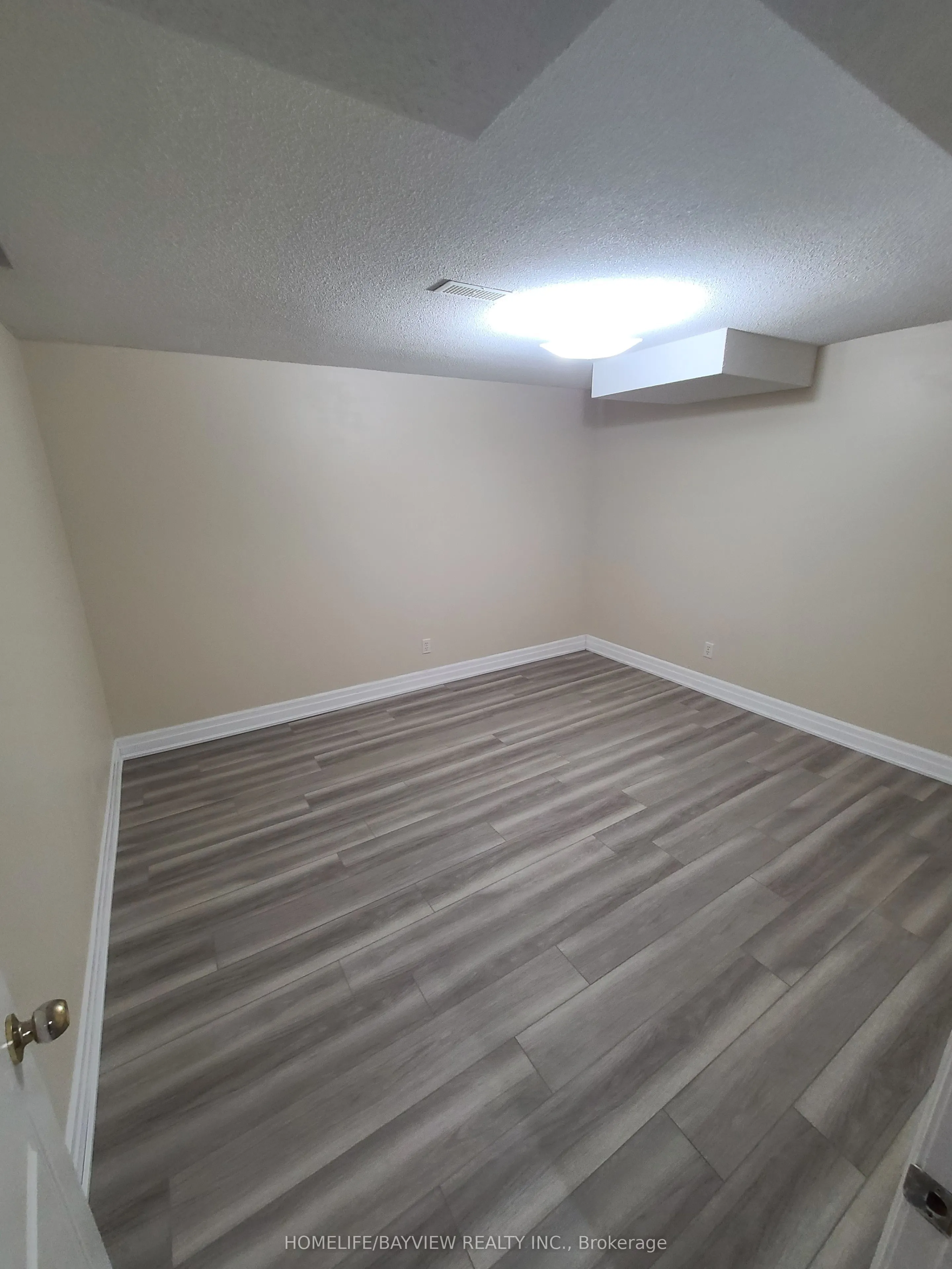 29 Northgate Crescent, #(Bsmnt)