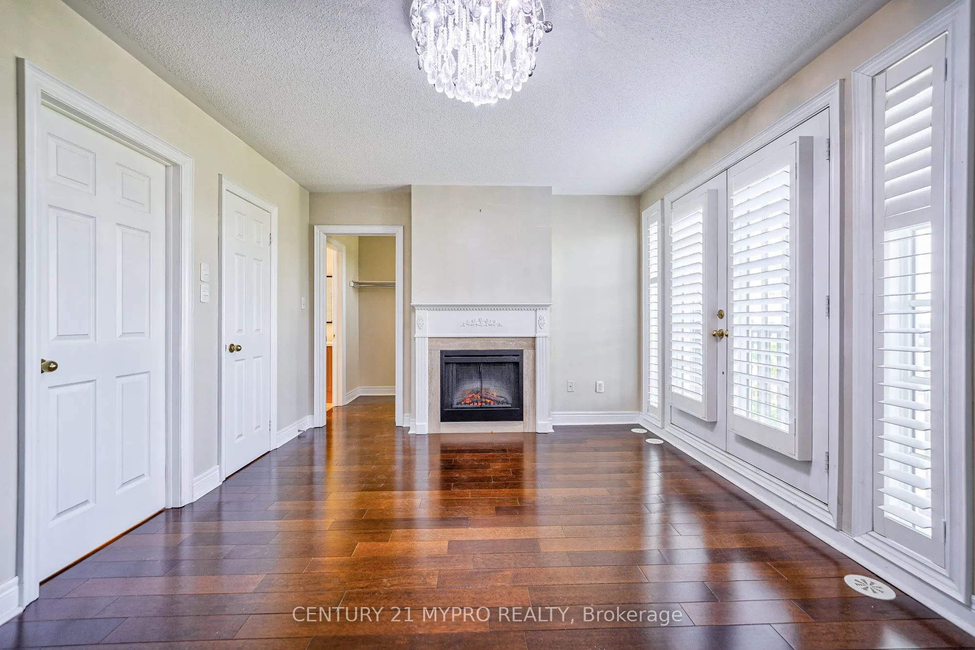 43 Rouge Valley Drive