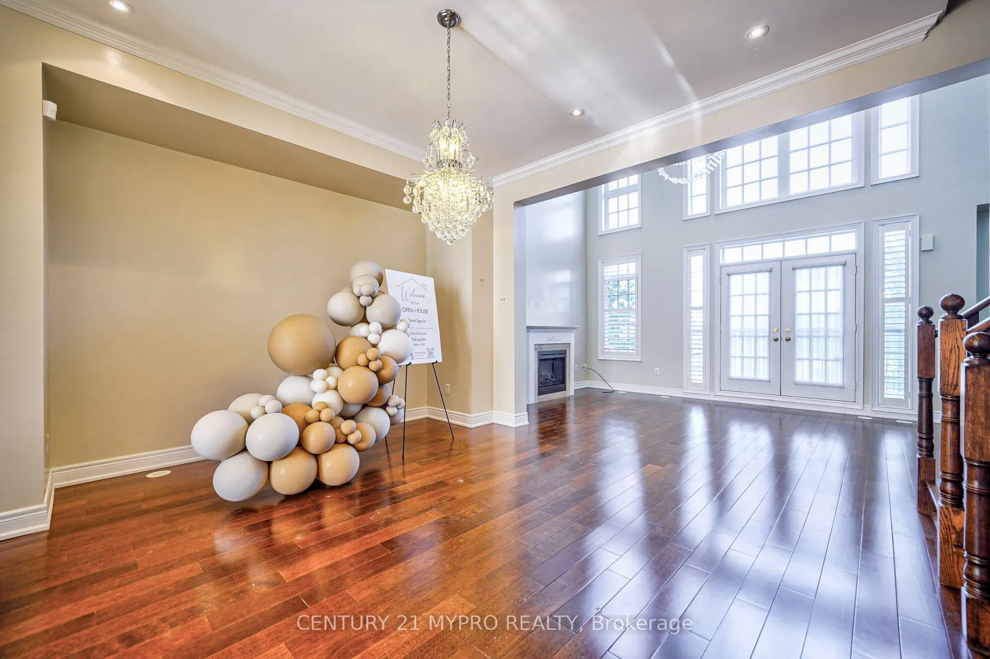 43 Rouge Valley Drive