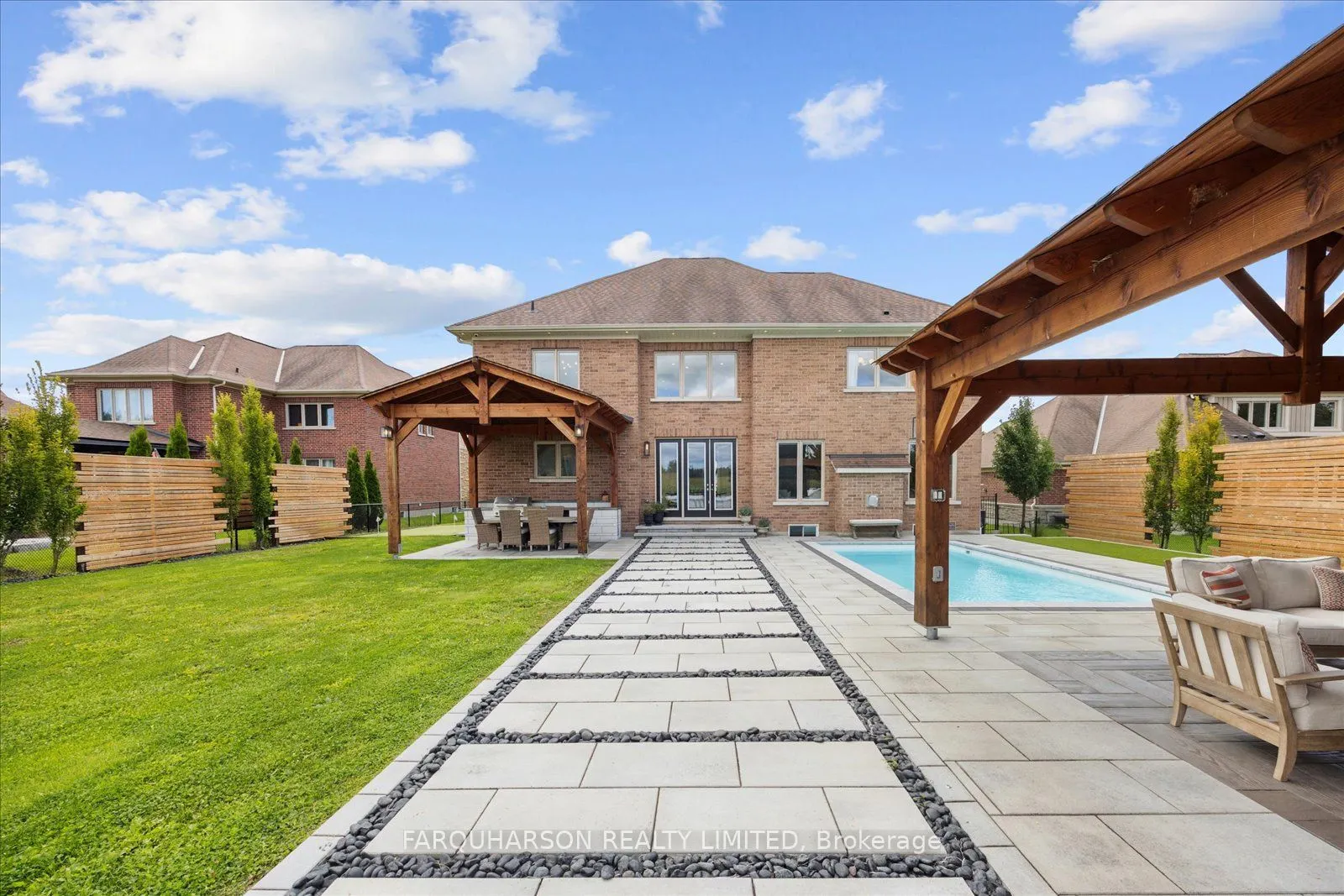 28 Wyndance Way