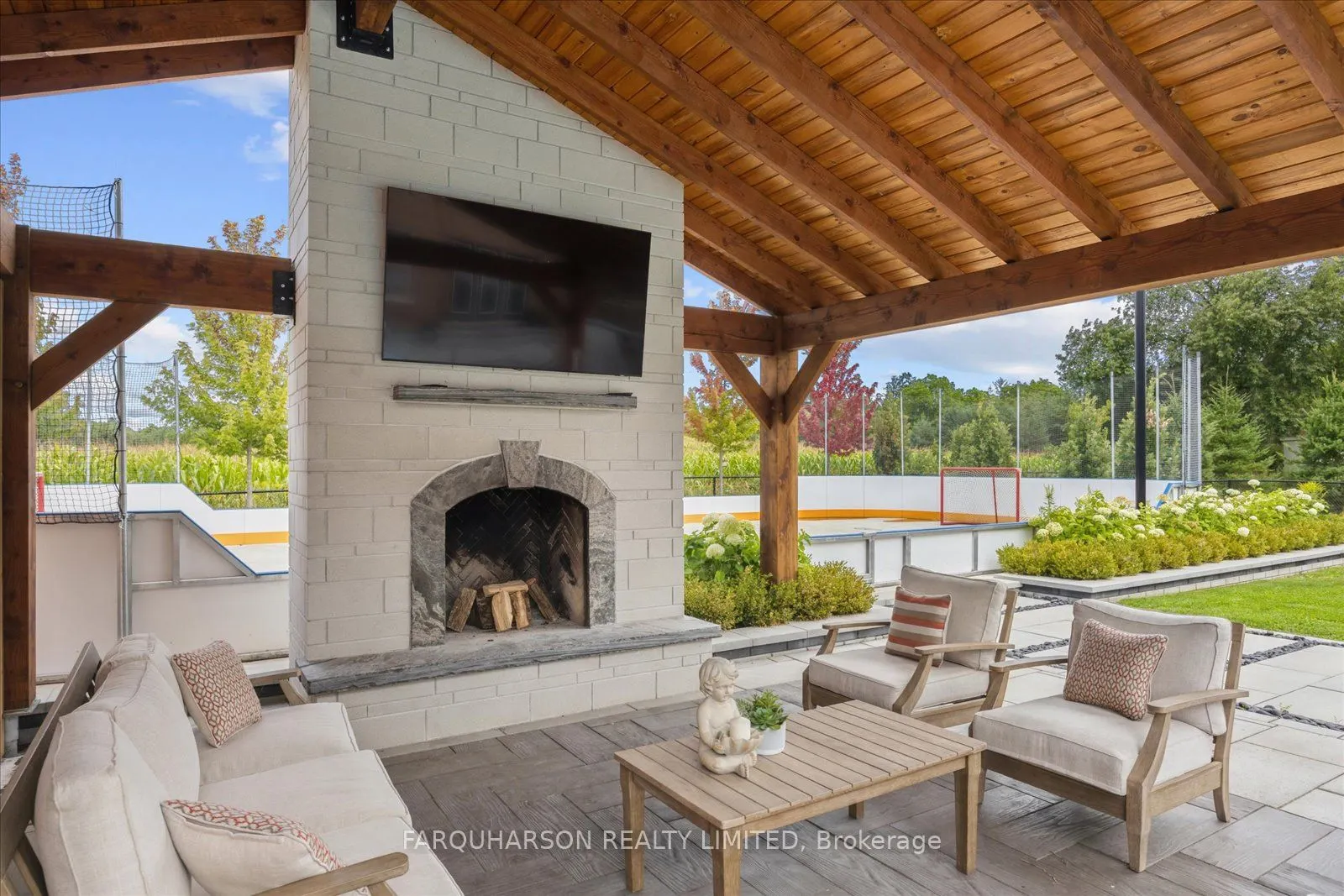 28 Wyndance Way