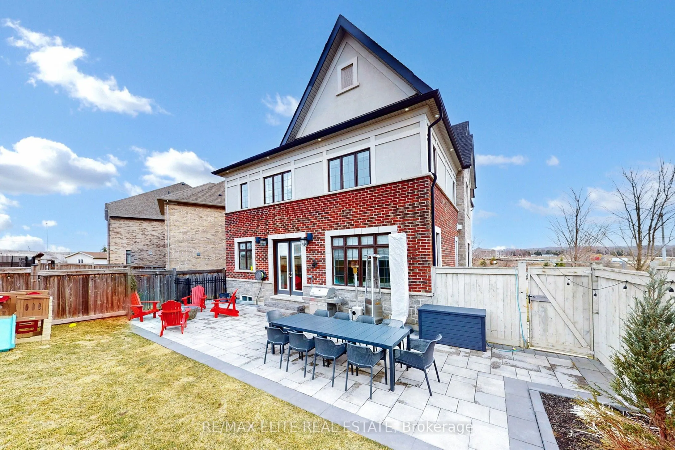 7 Colyton Court