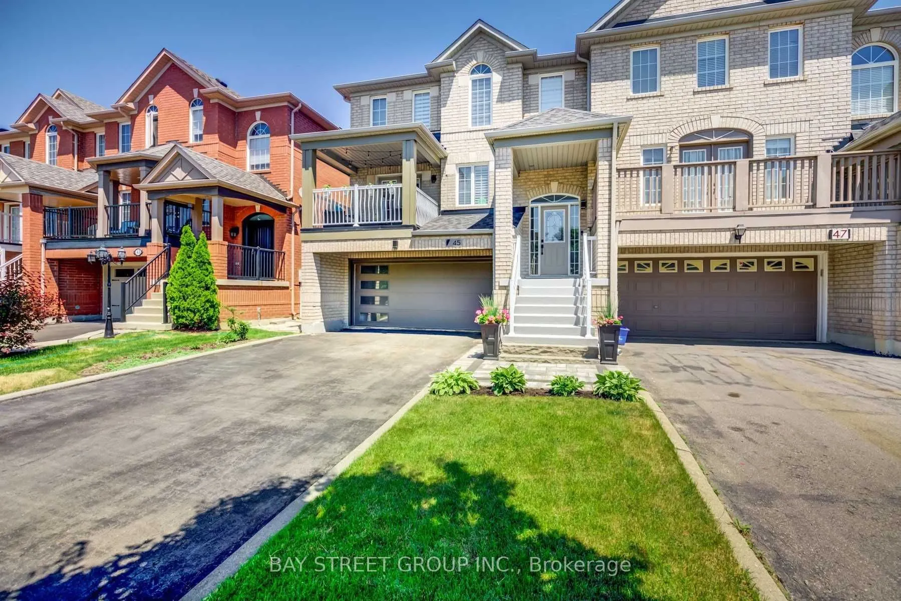 45 Mainland Crescent