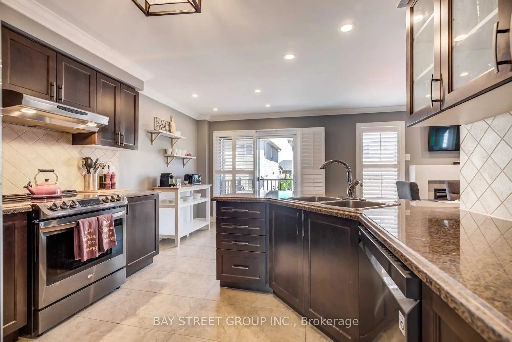 45 Mainland Crescent