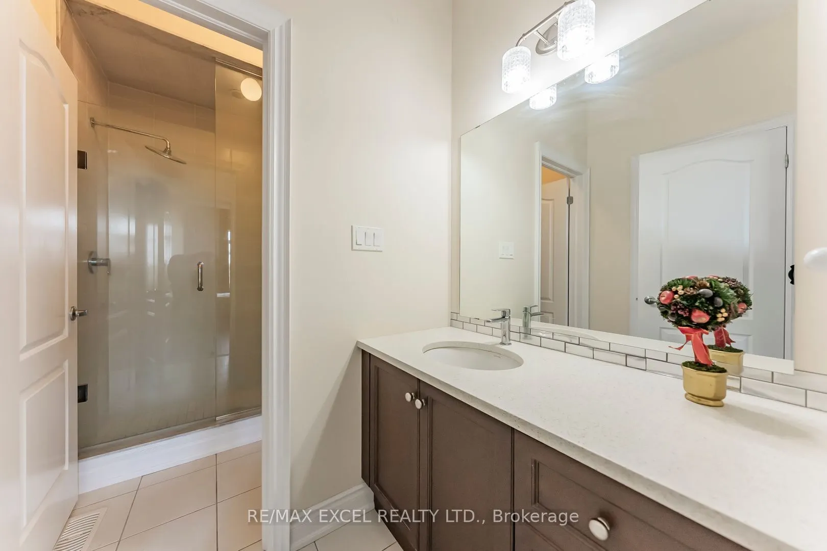 21 Paradise Valley Trail