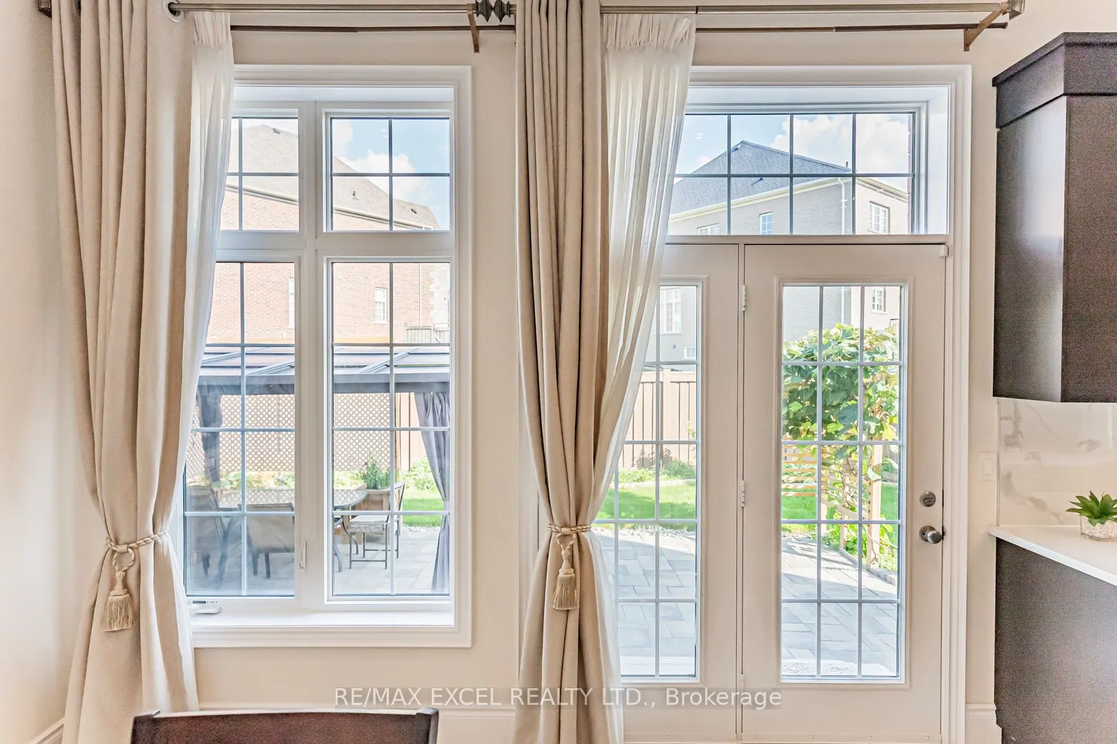 21 Paradise Valley Trail