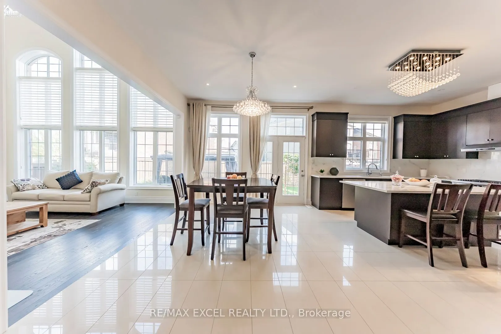 21 Paradise Valley Trail
