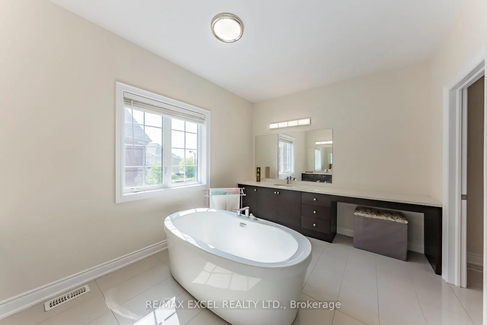21 Paradise Valley Trail