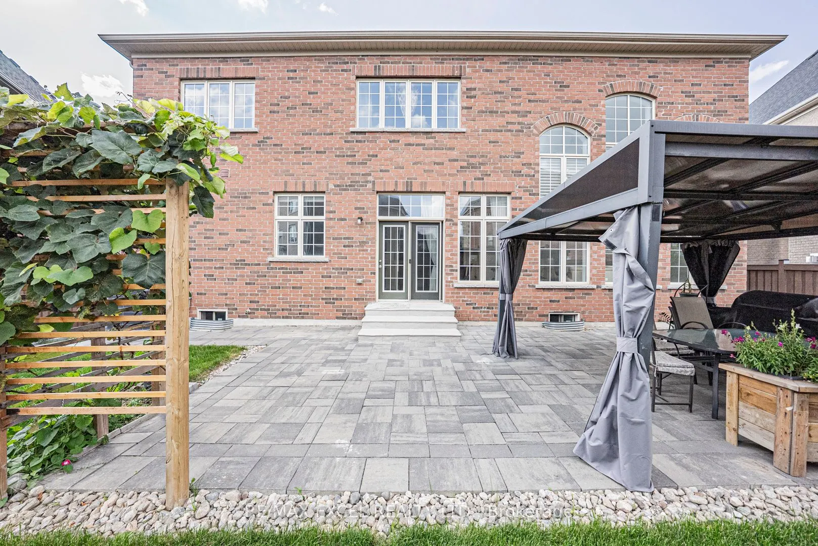 21 Paradise Valley Trail
