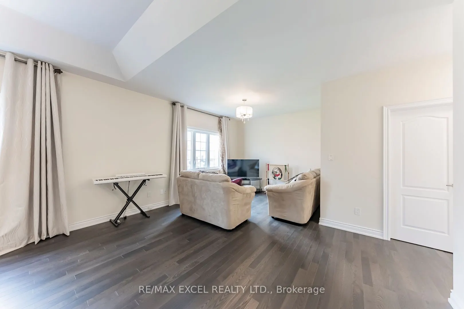 21 Paradise Valley Trail