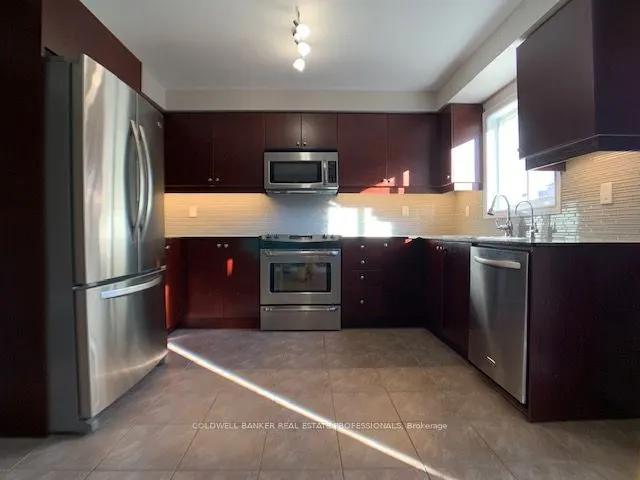 137 Four Seasons Crescent