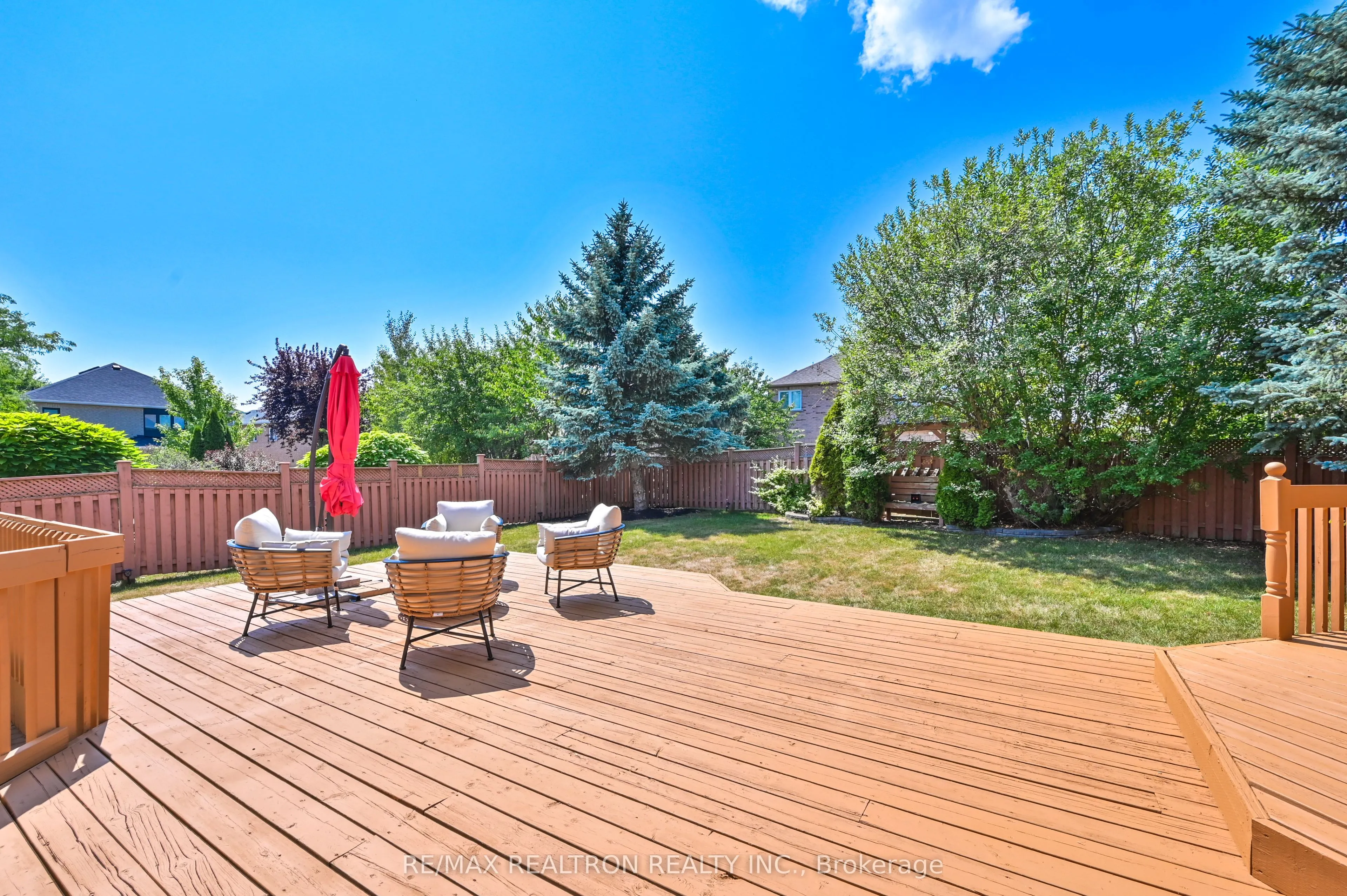 6 Renberg Drive