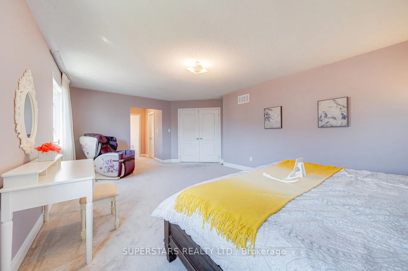 942 Ernest Cousins Circle