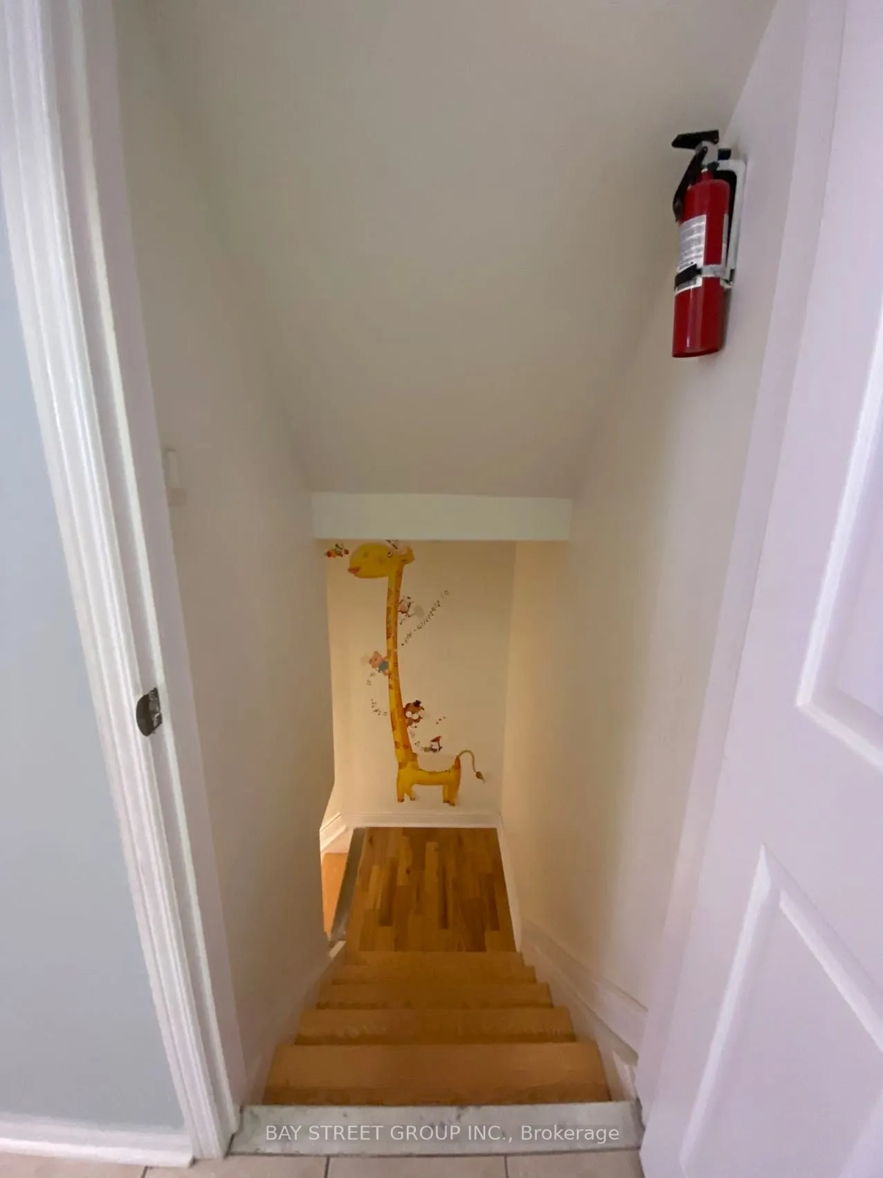 27 Neuchatel Avenue