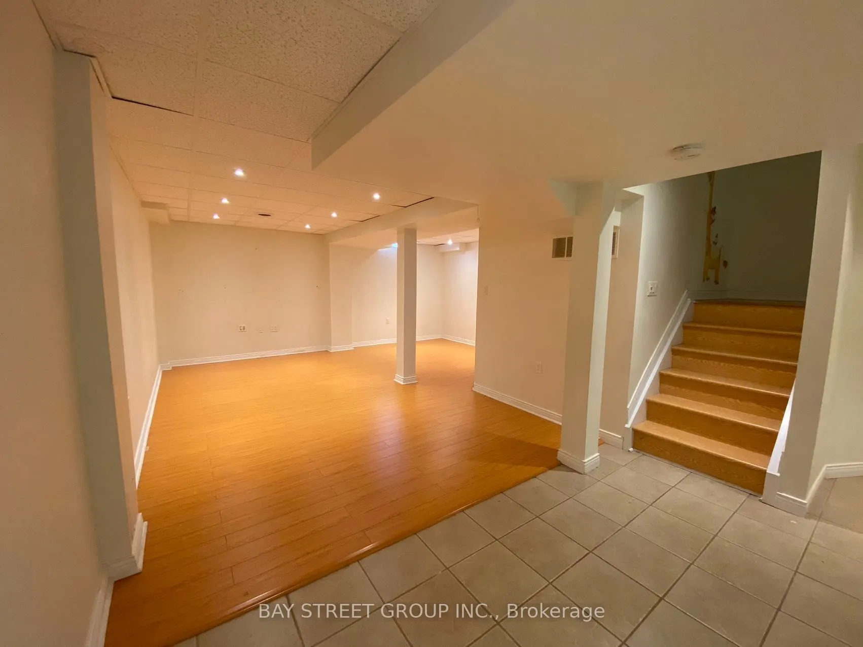 27 Neuchatel Avenue
