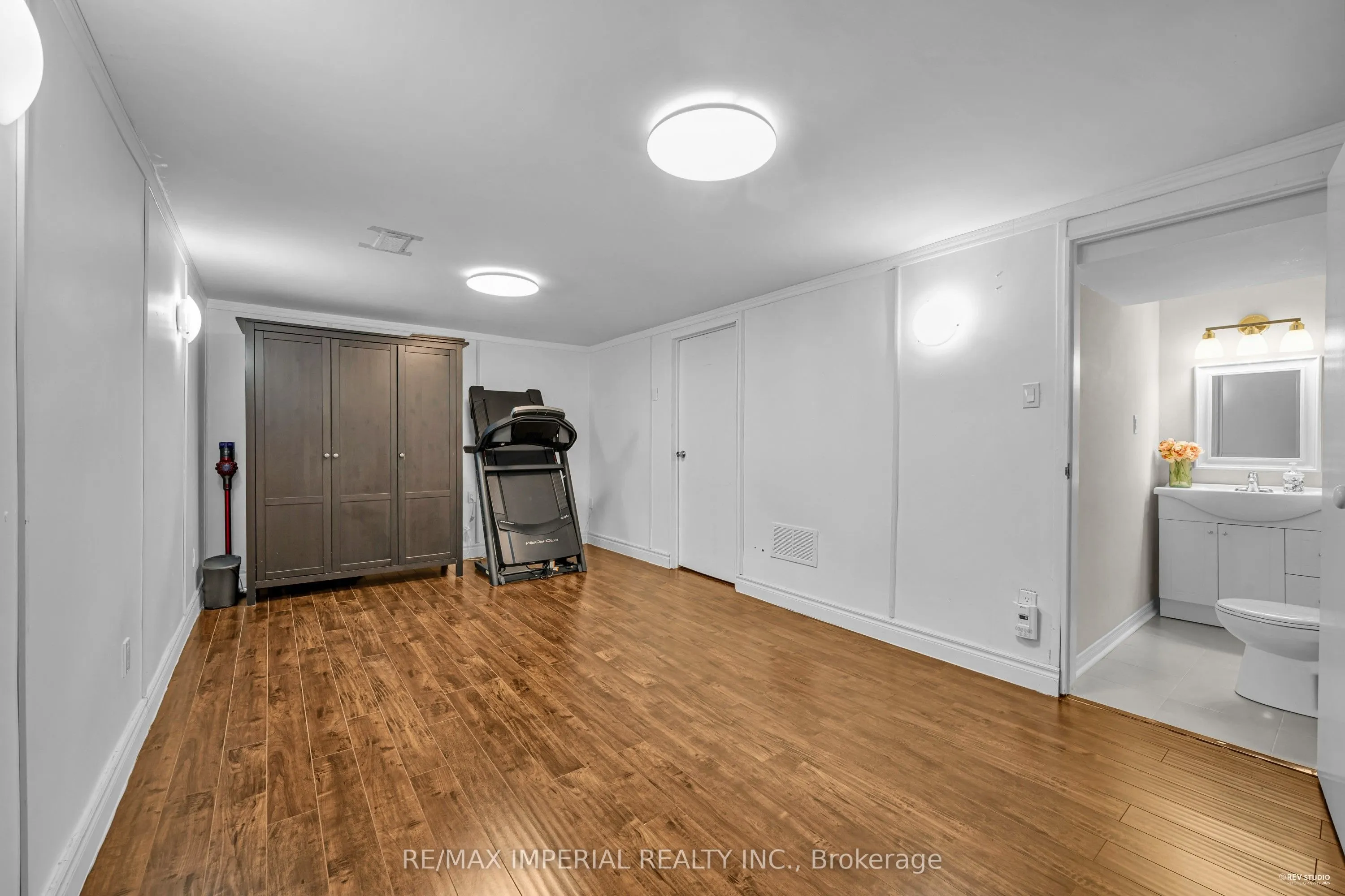 24 Norris Way, #170