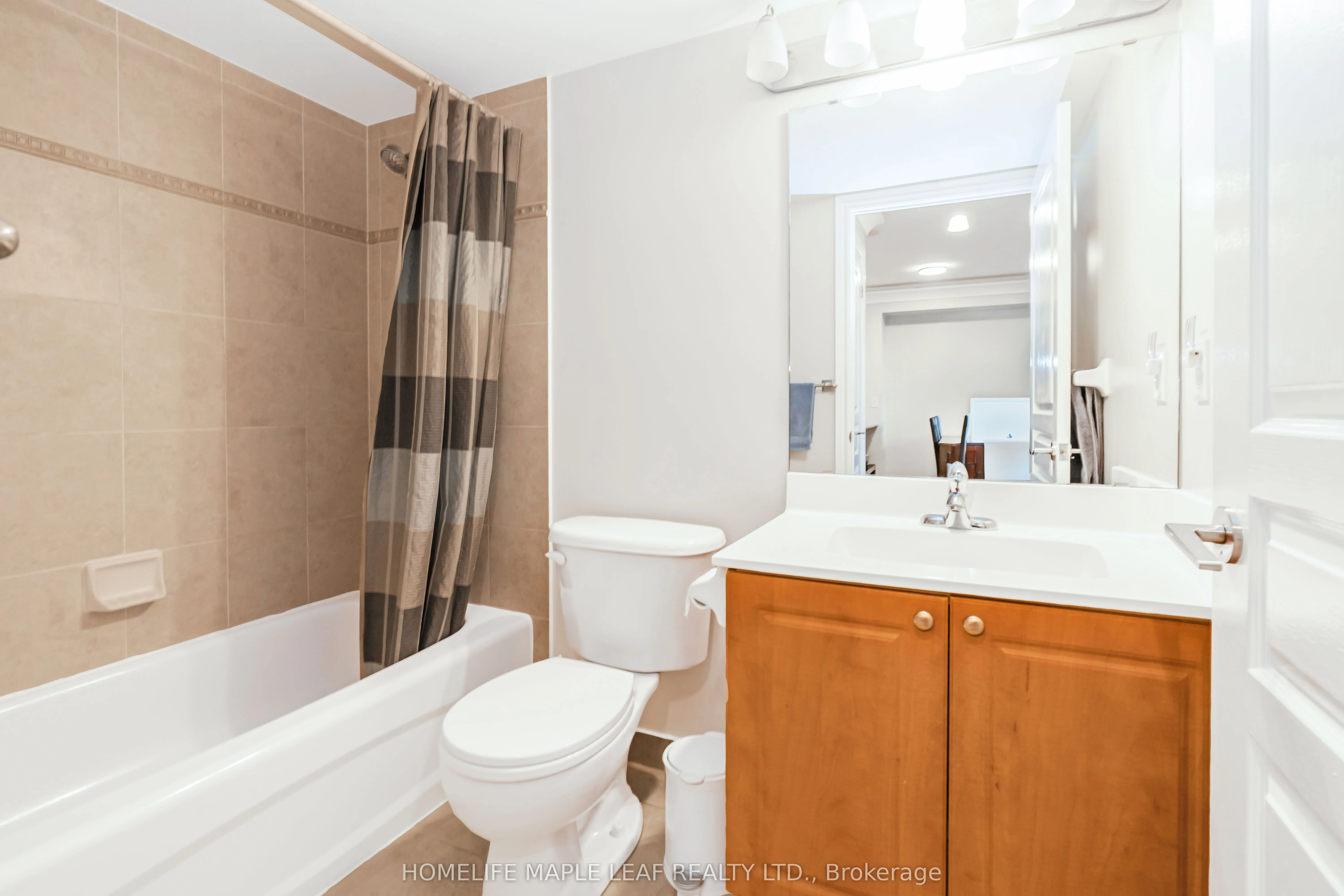 7 North Park Road, #1406