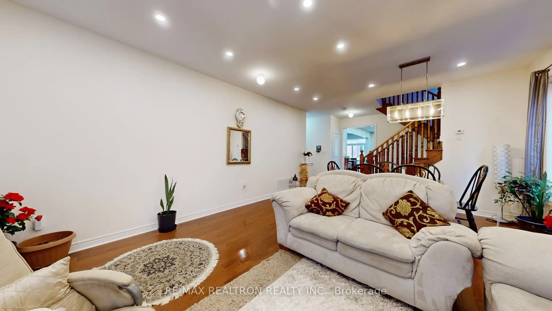 94 Henry Bauer Avenue