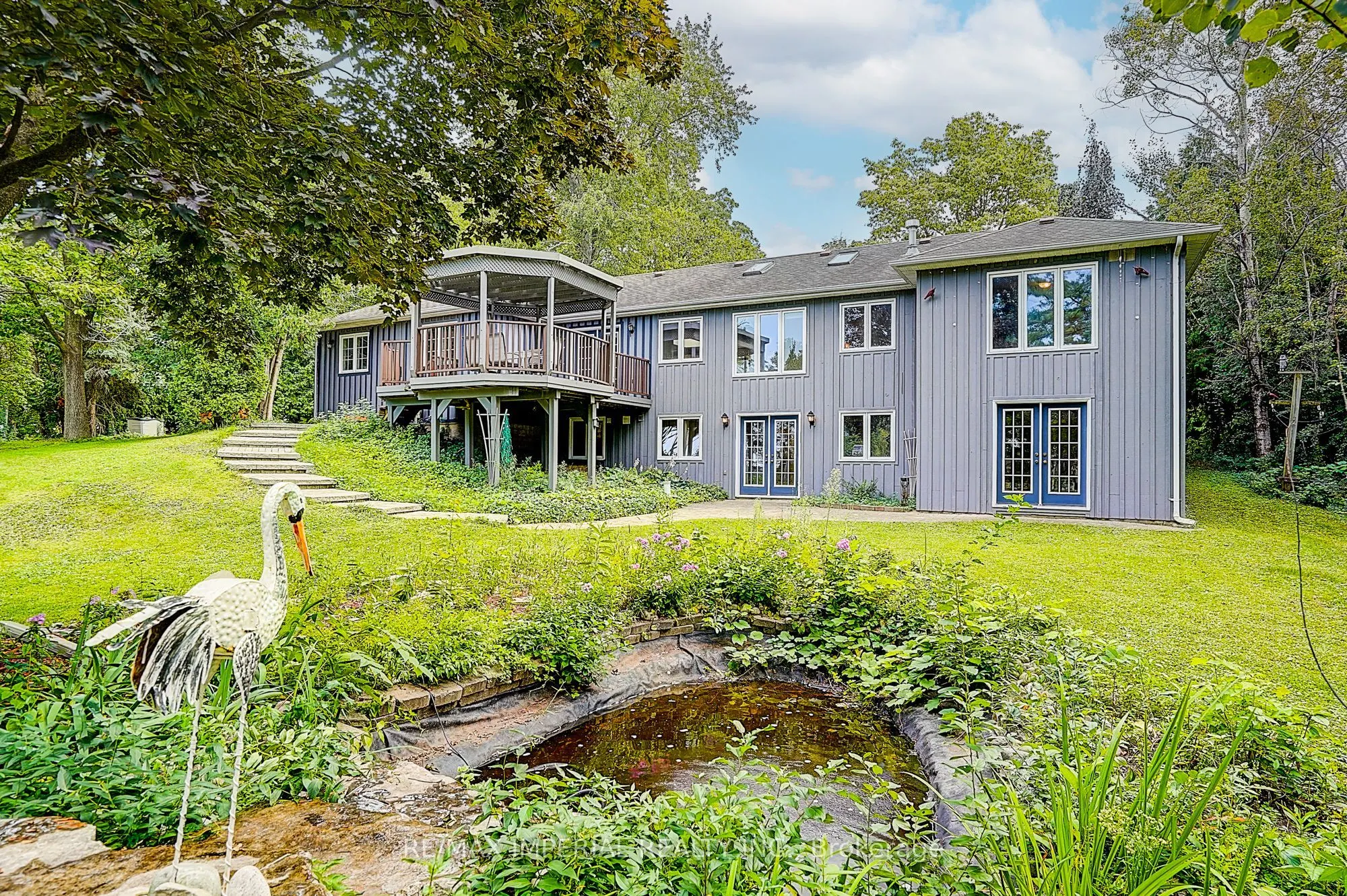 282 Ridge Road