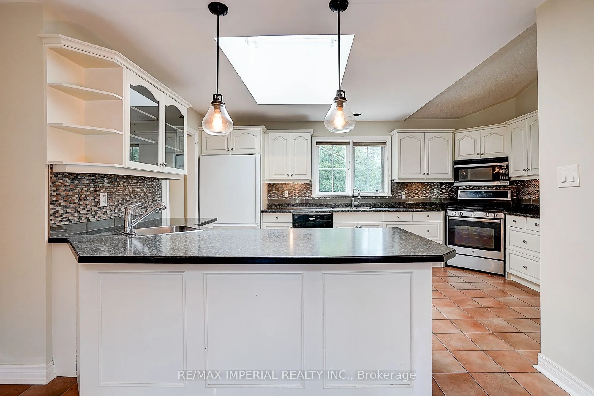 282 Ridge Road