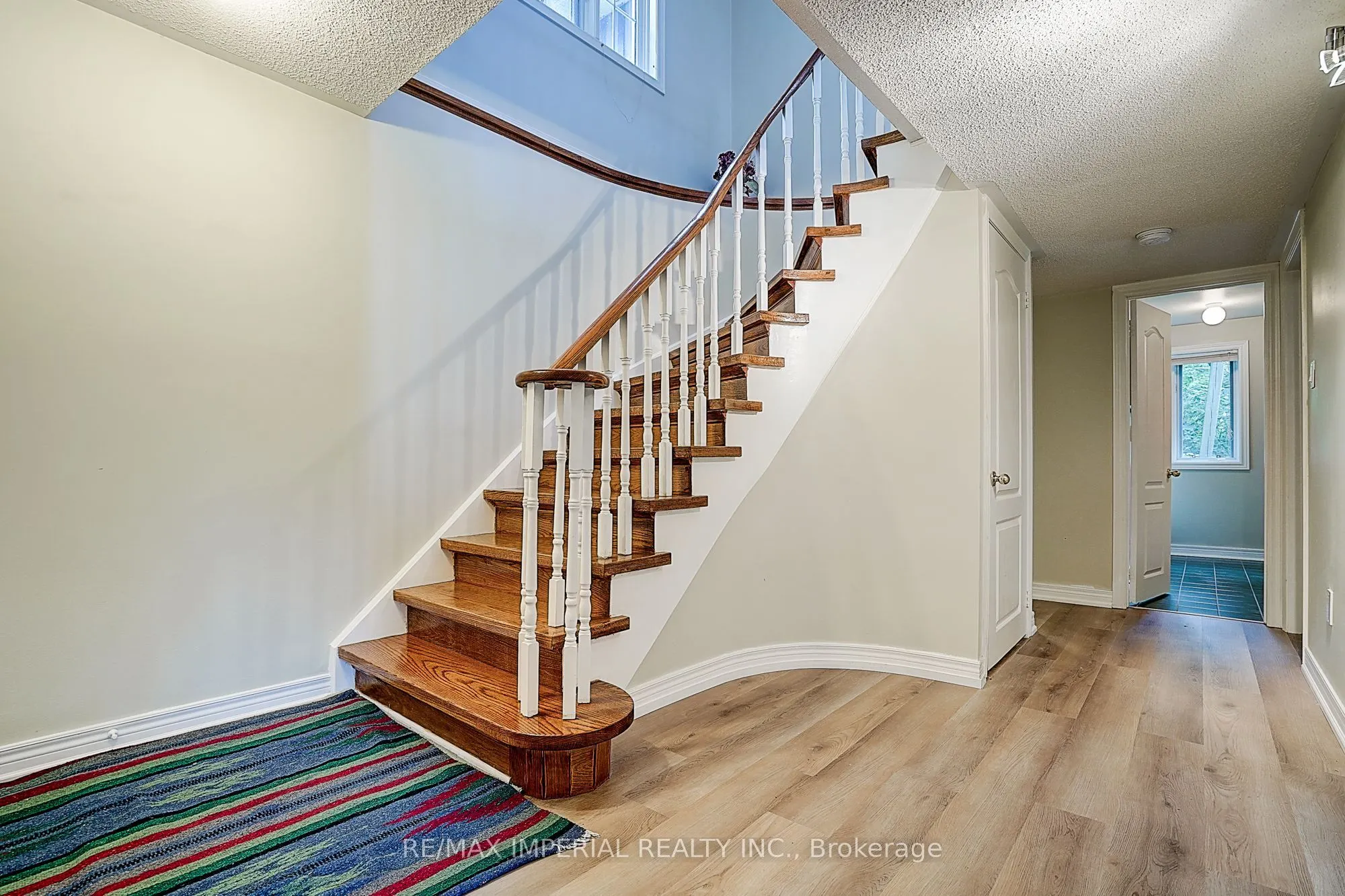 282 Ridge Road