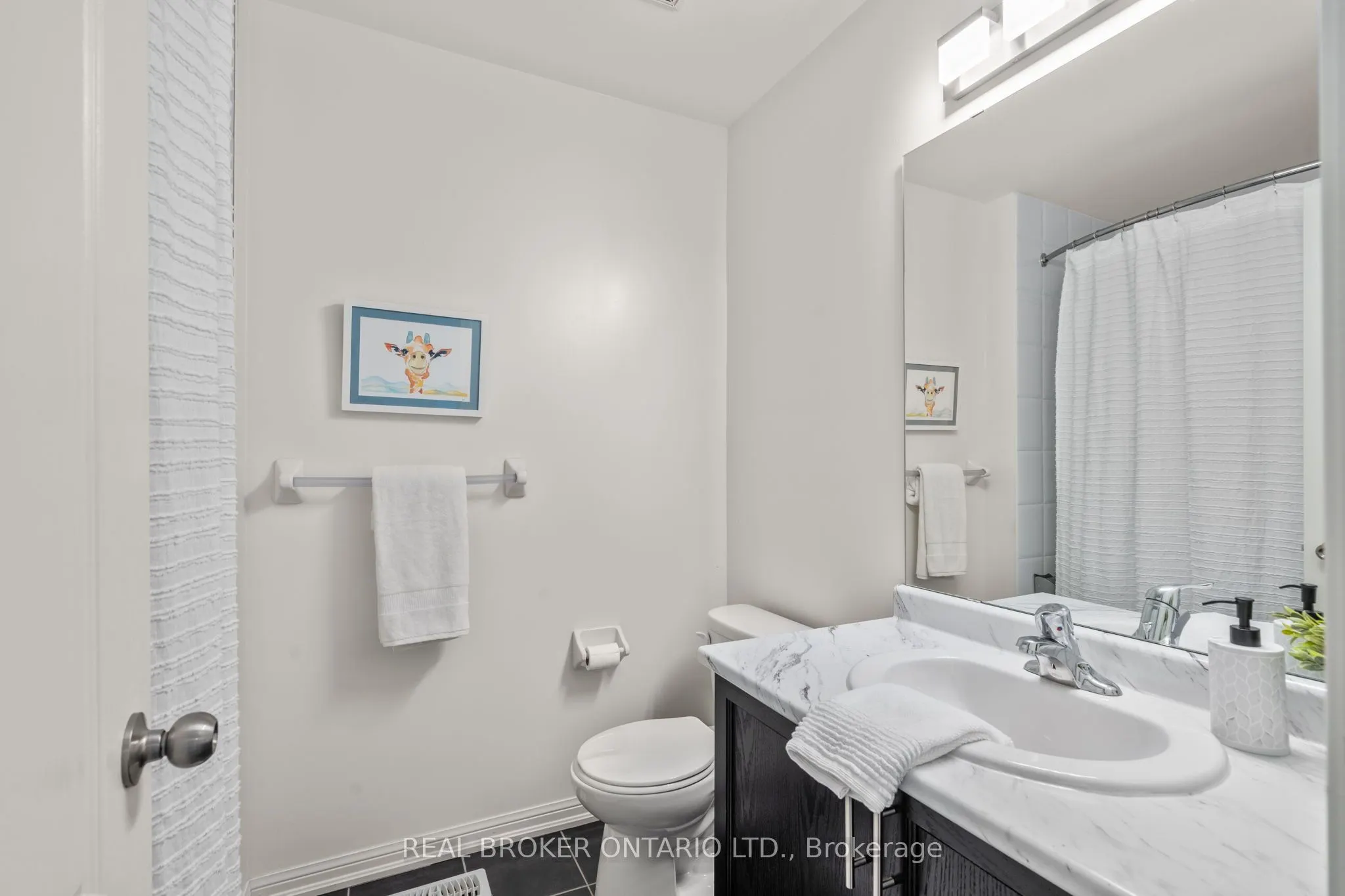 5 Don Hadden Crescent