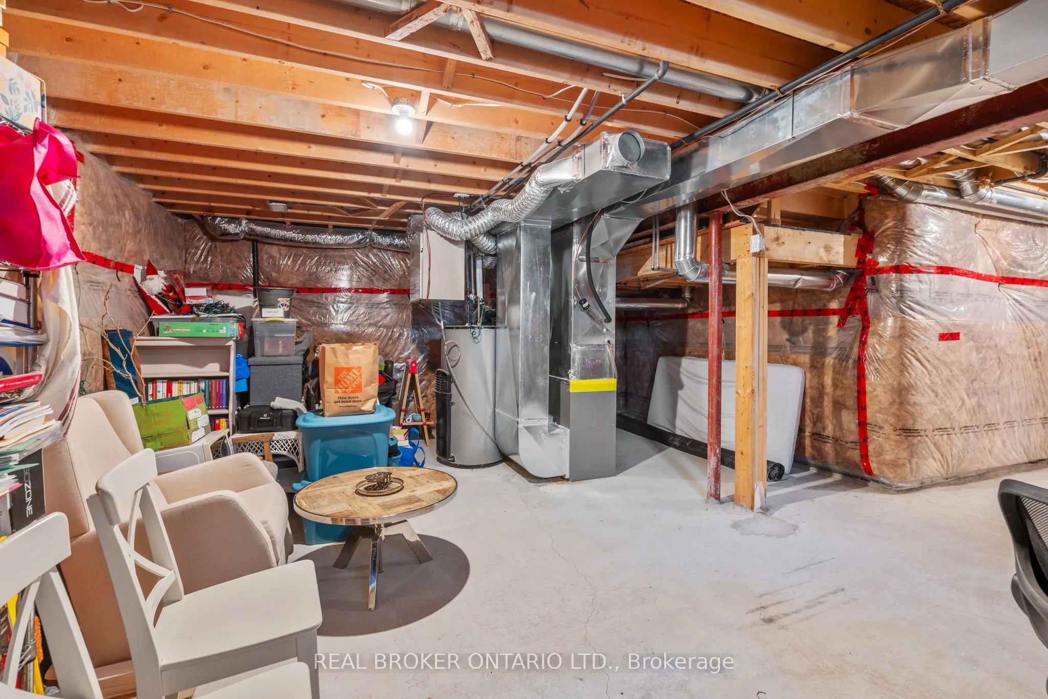 5 Don Hadden Crescent