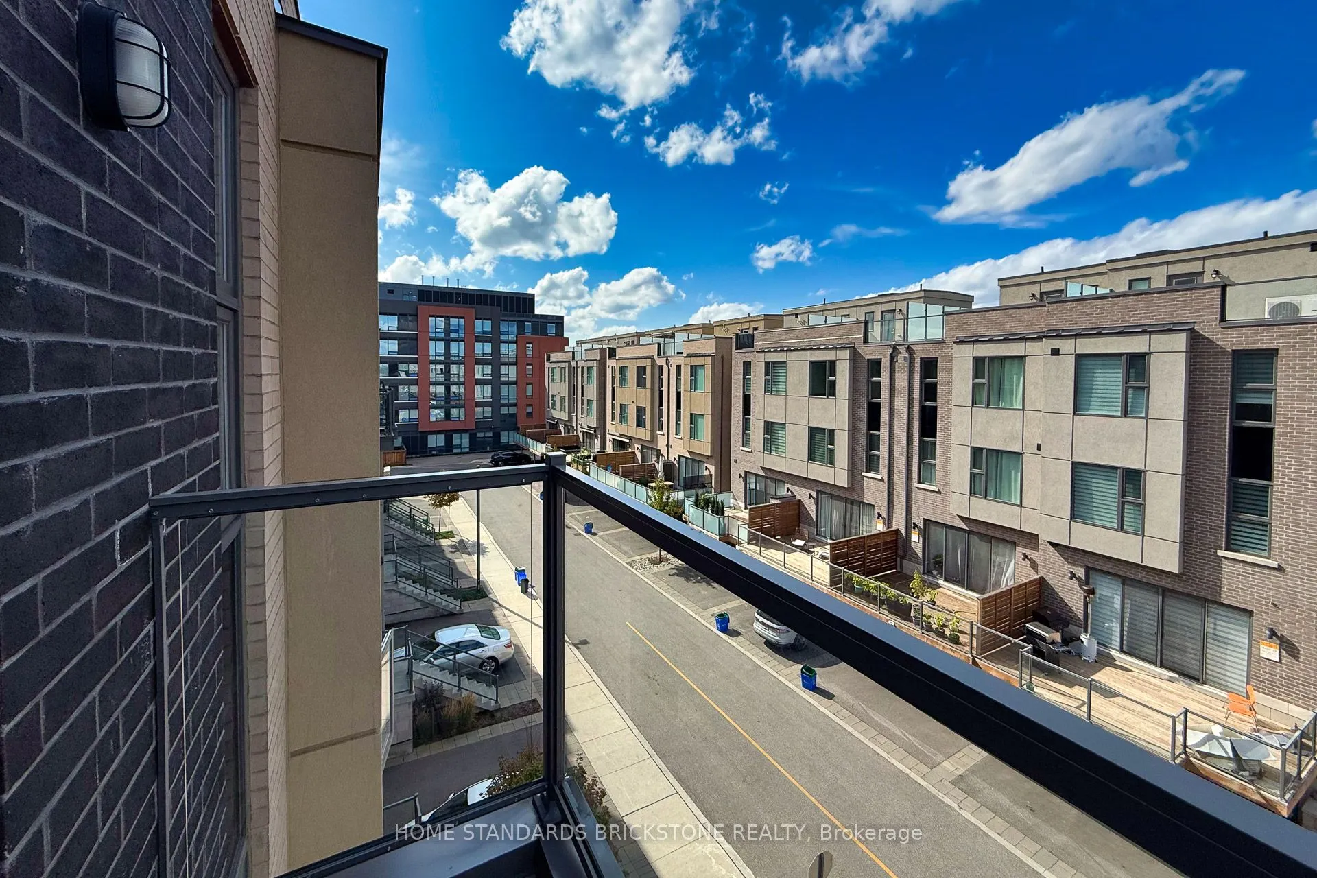5 Smallwood Circle