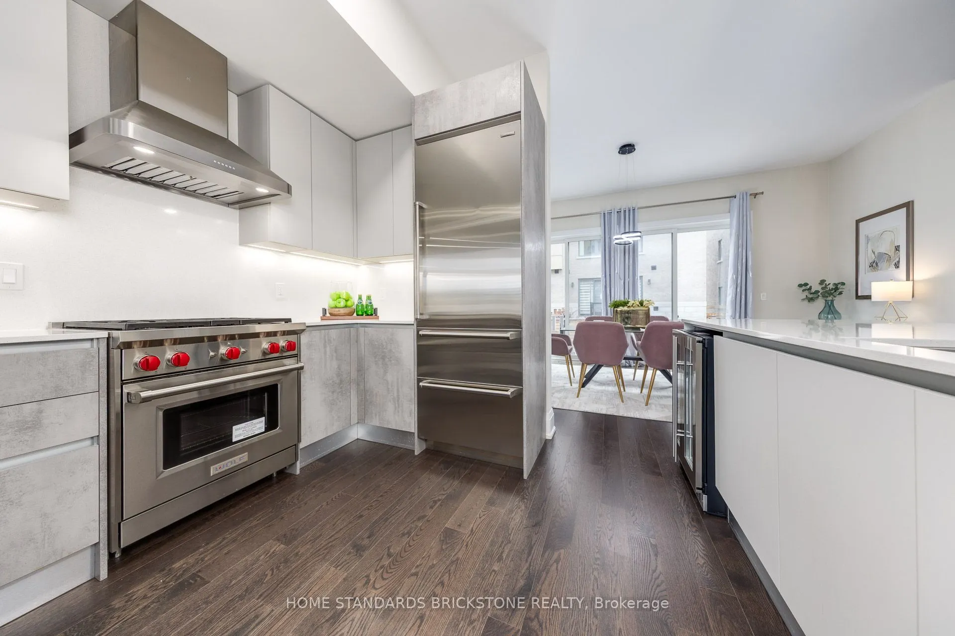 5 Smallwood Circle