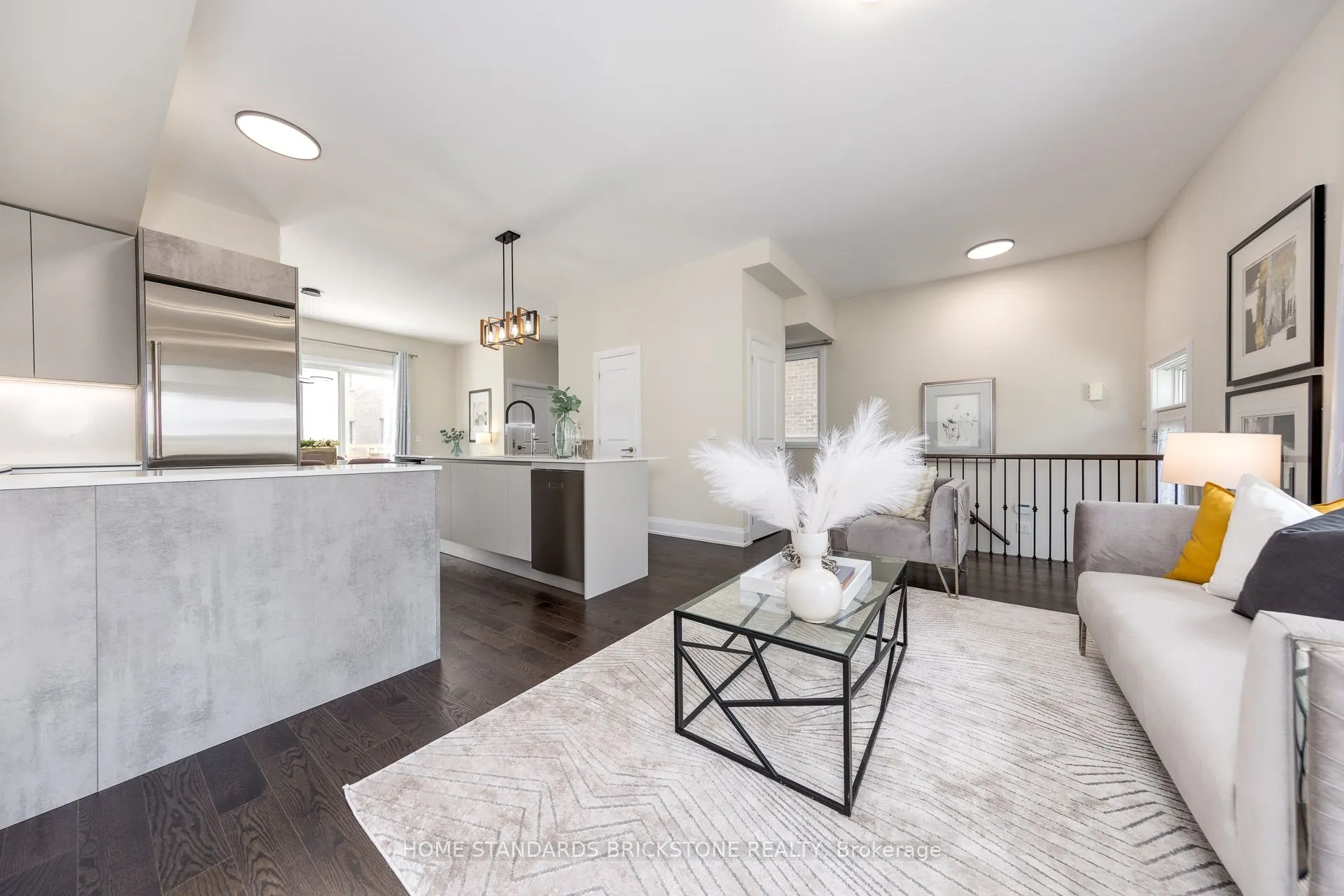 5 Smallwood Circle