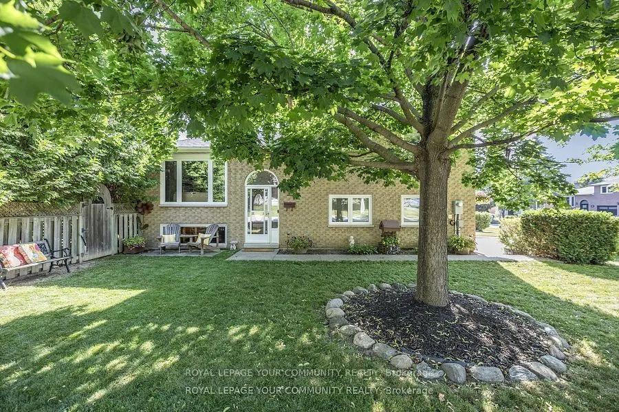 69 Wood Crescent