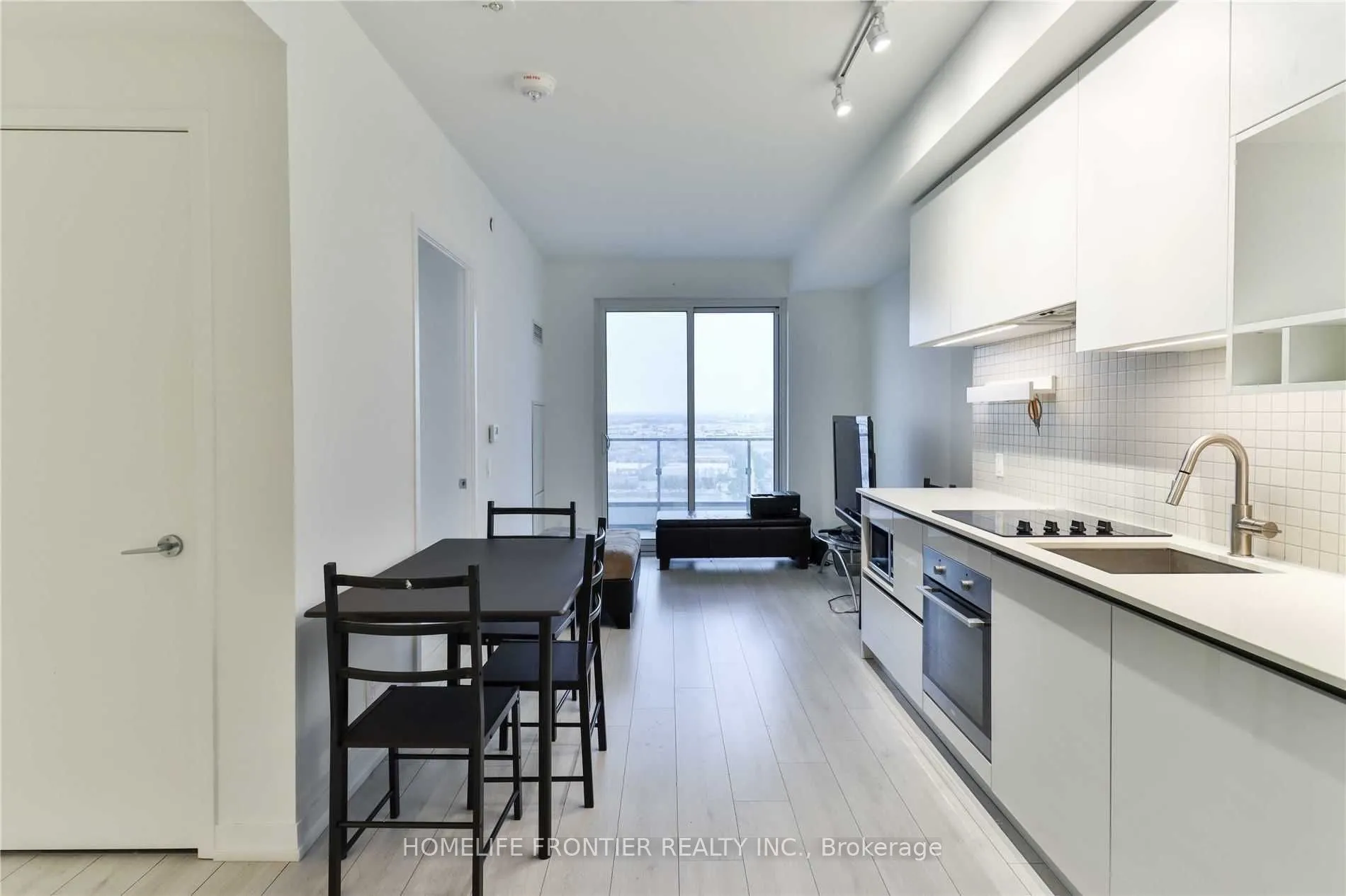 950 Portage Parkway, #5210