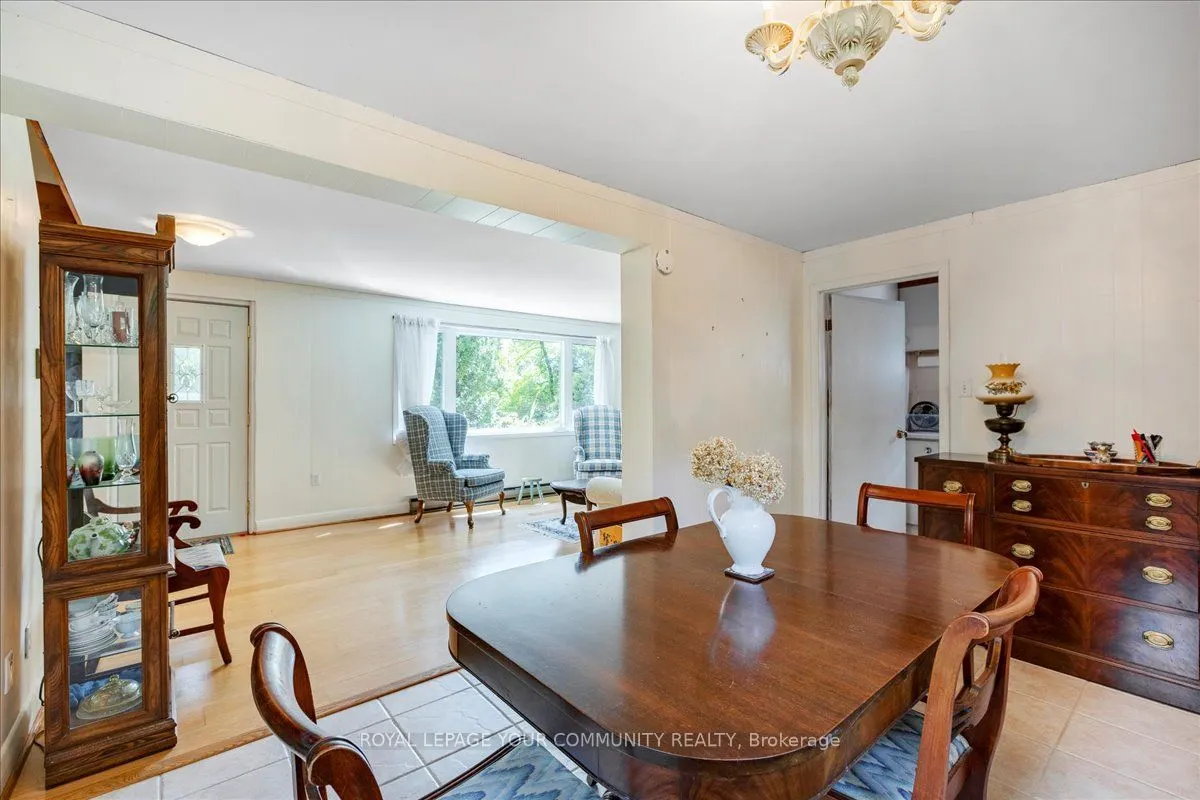 258 Lakeview Boulevard