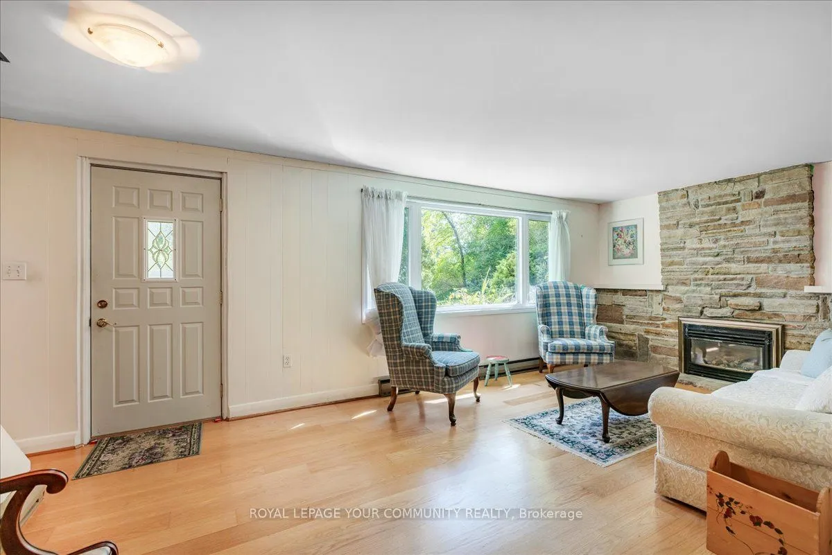 258 Lakeview Boulevard