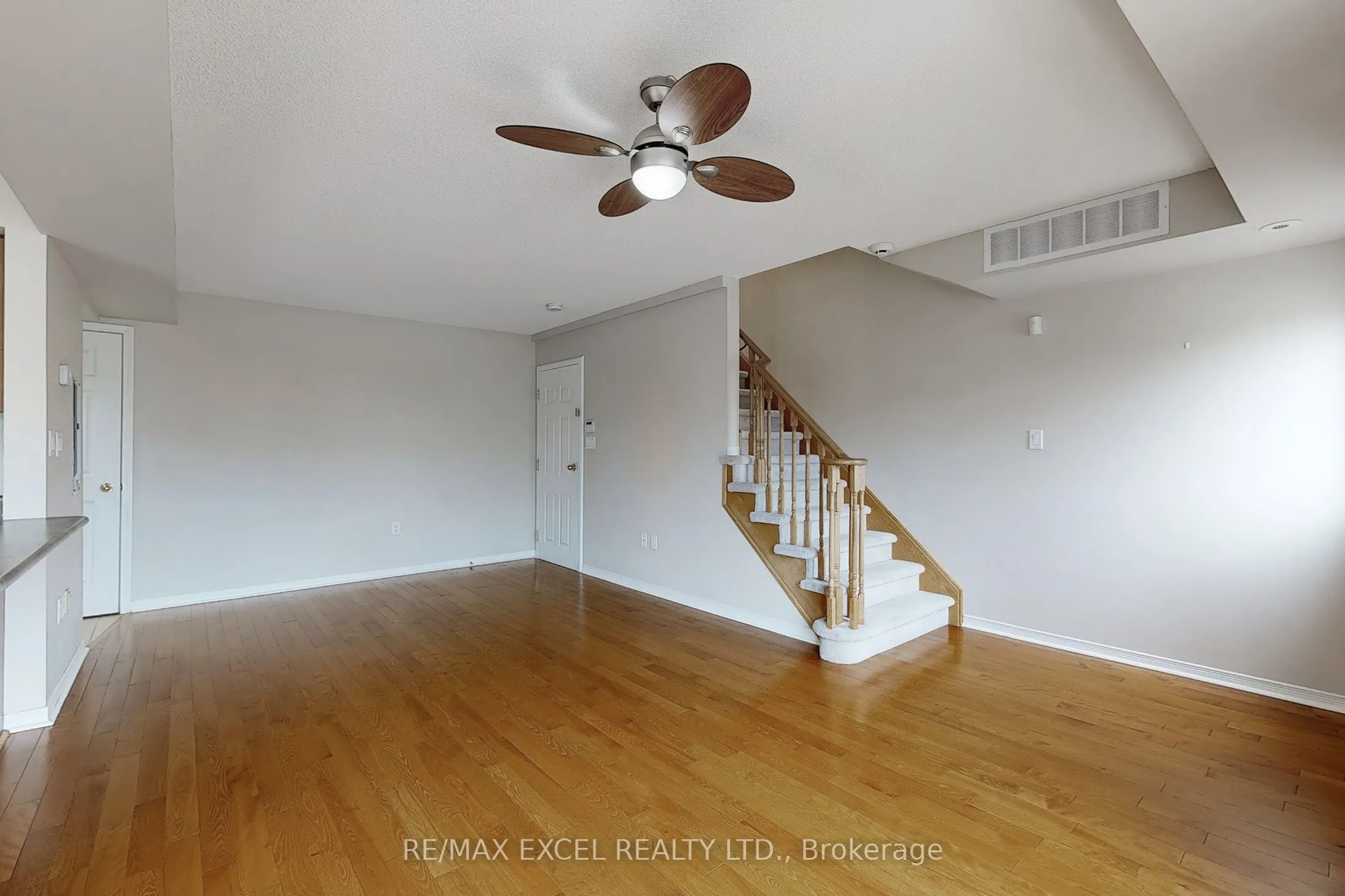 2173 Bur Oak Avenue, #52