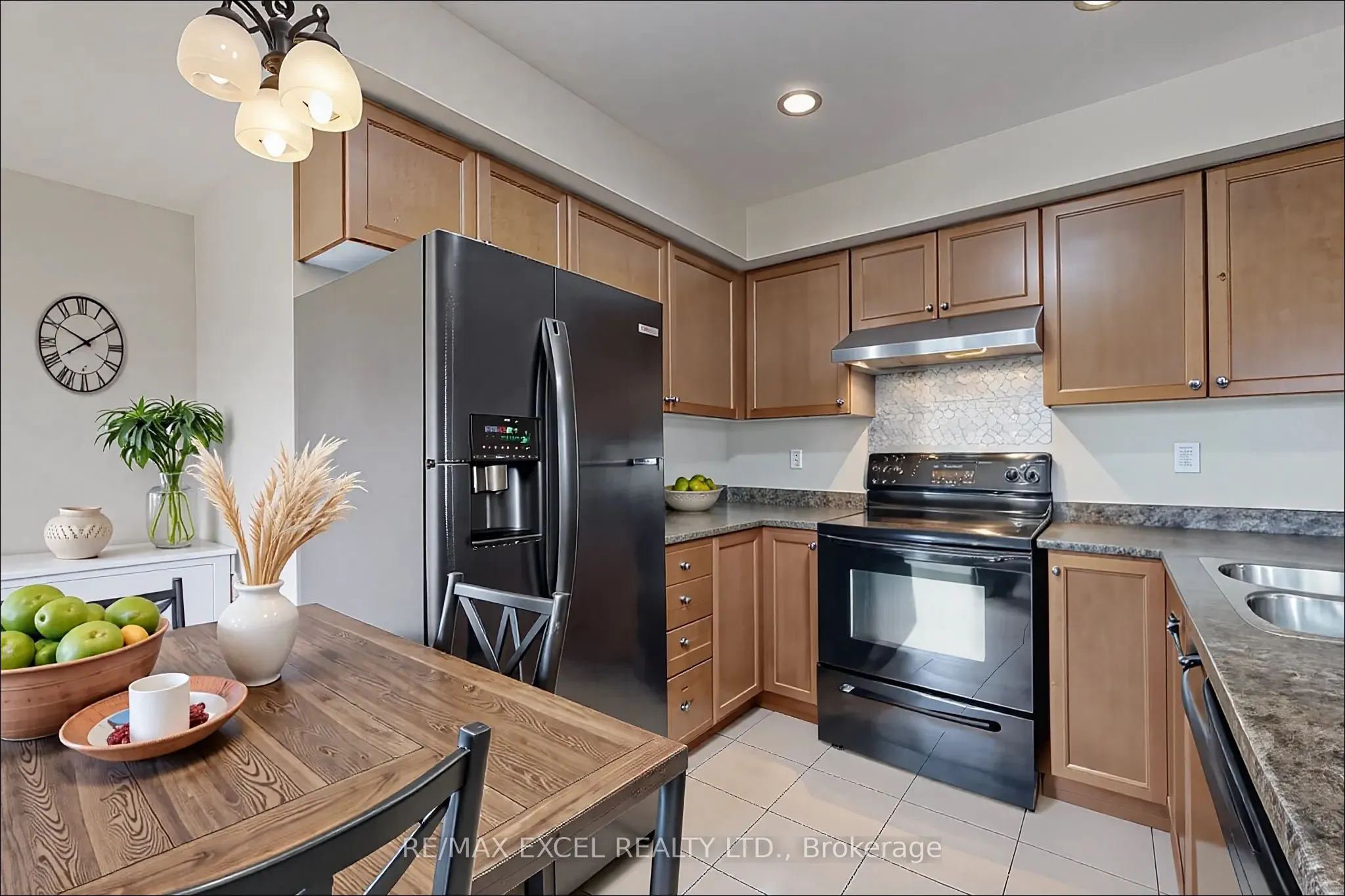 2173 Bur Oak Avenue, #52