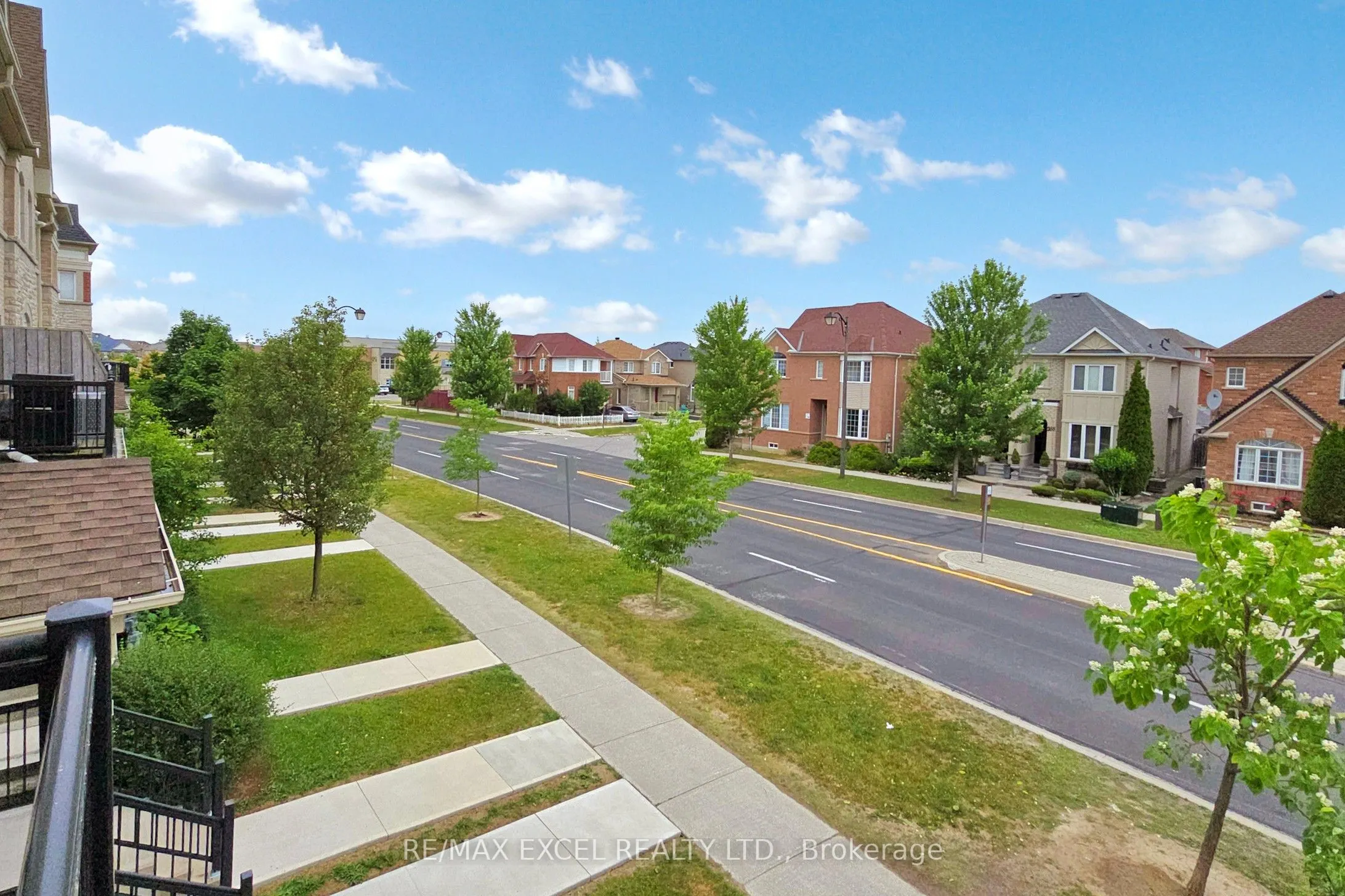 2173 Bur Oak Avenue, #52
