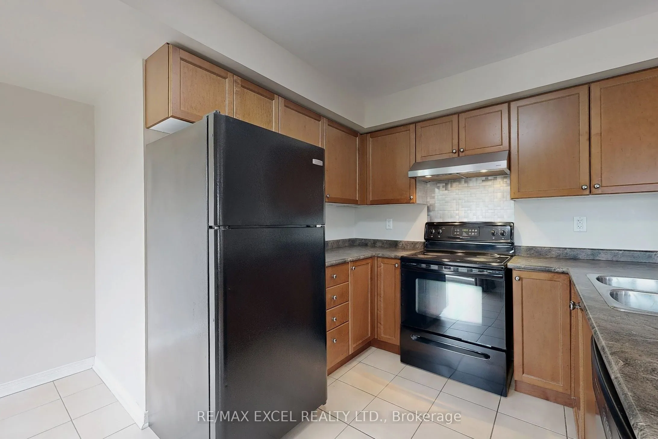 2173 Bur Oak Avenue, #52