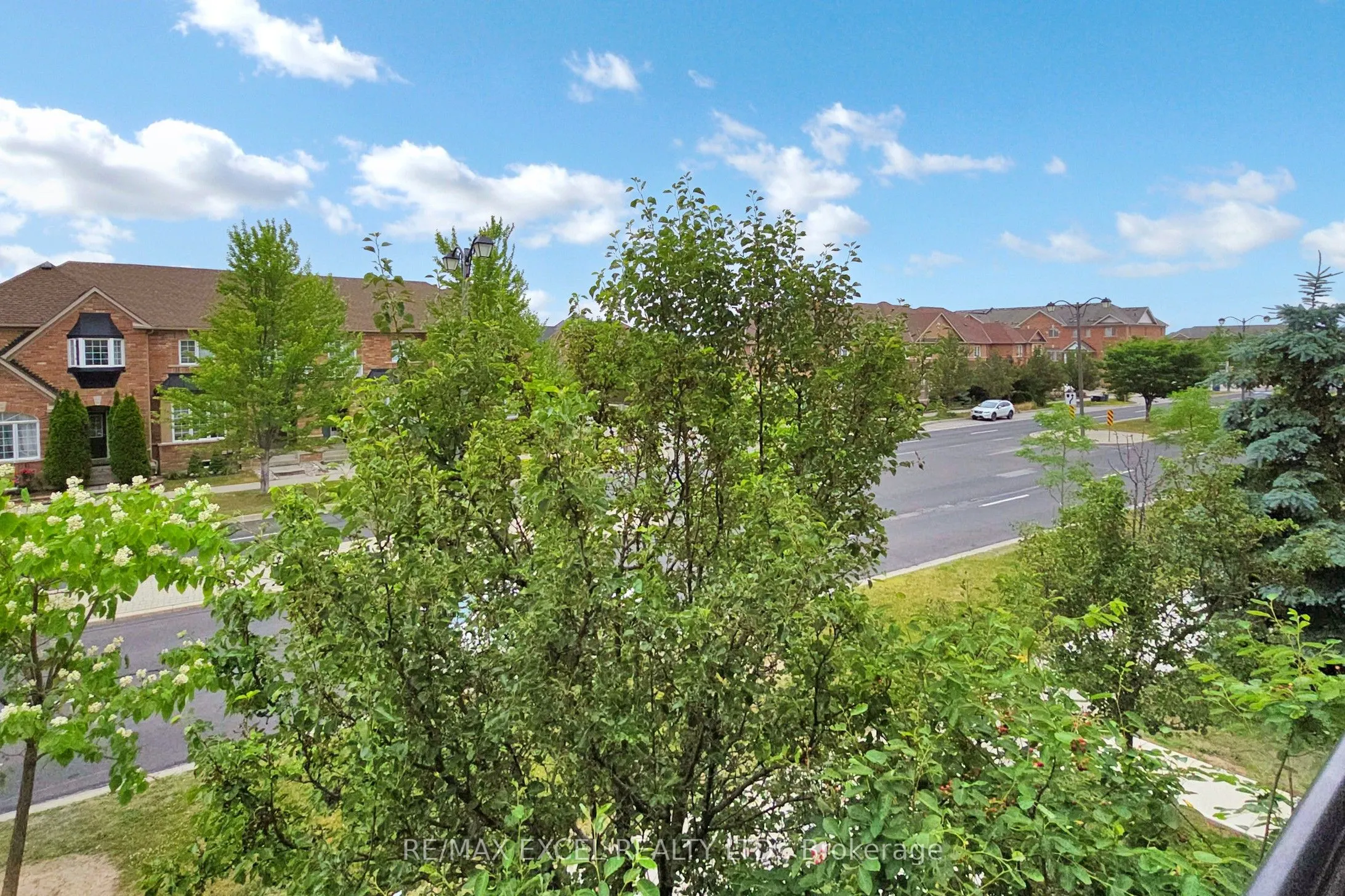 2173 Bur Oak Avenue, #52