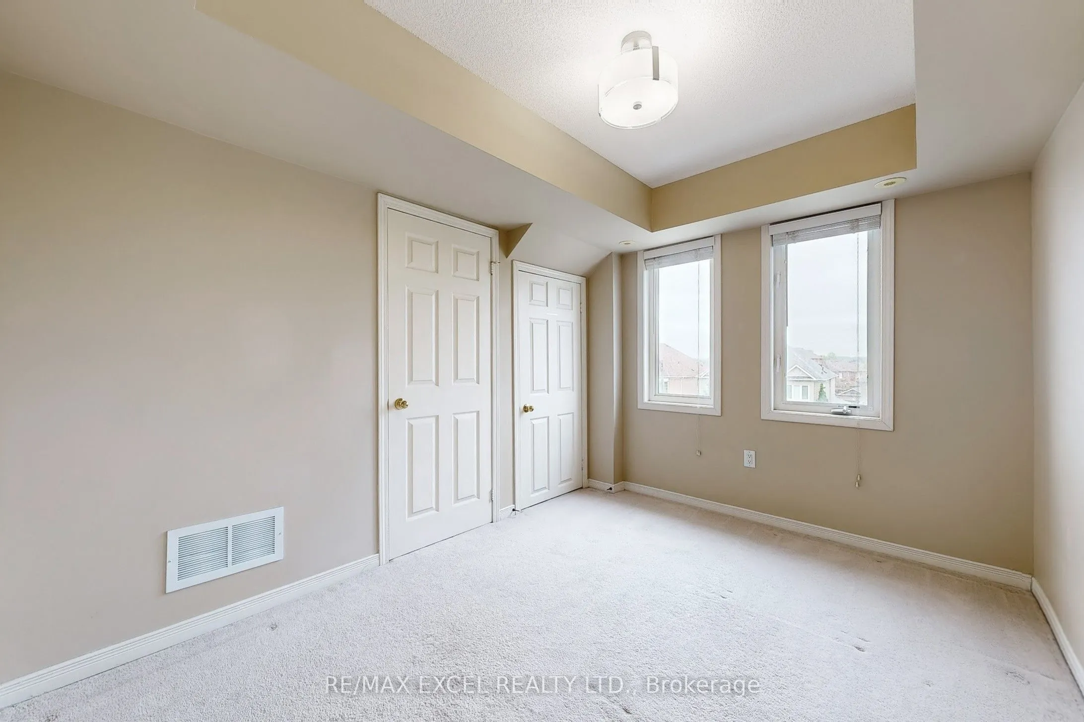 2173 Bur Oak Avenue, #52