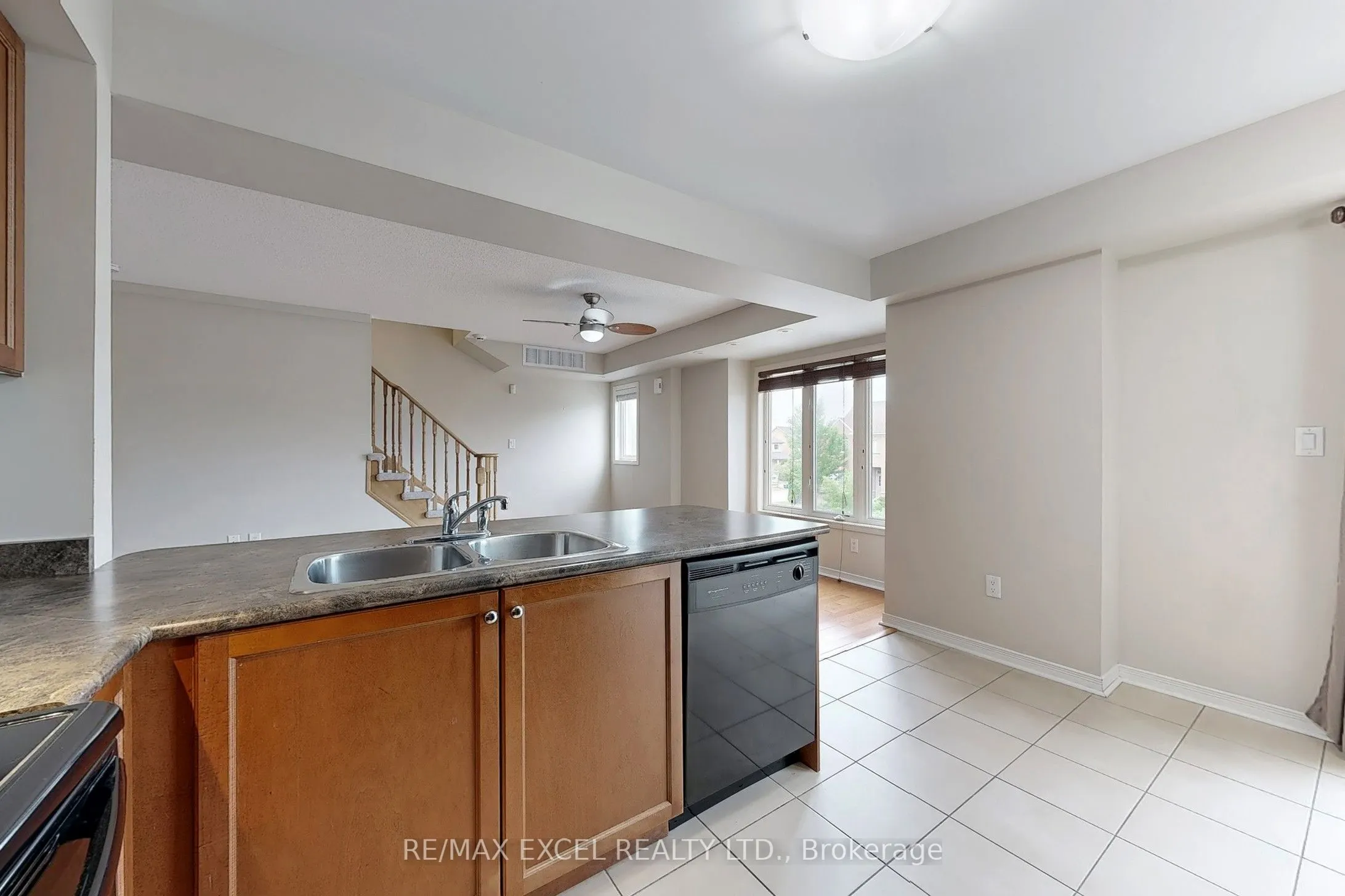 2173 Bur Oak Avenue, #52