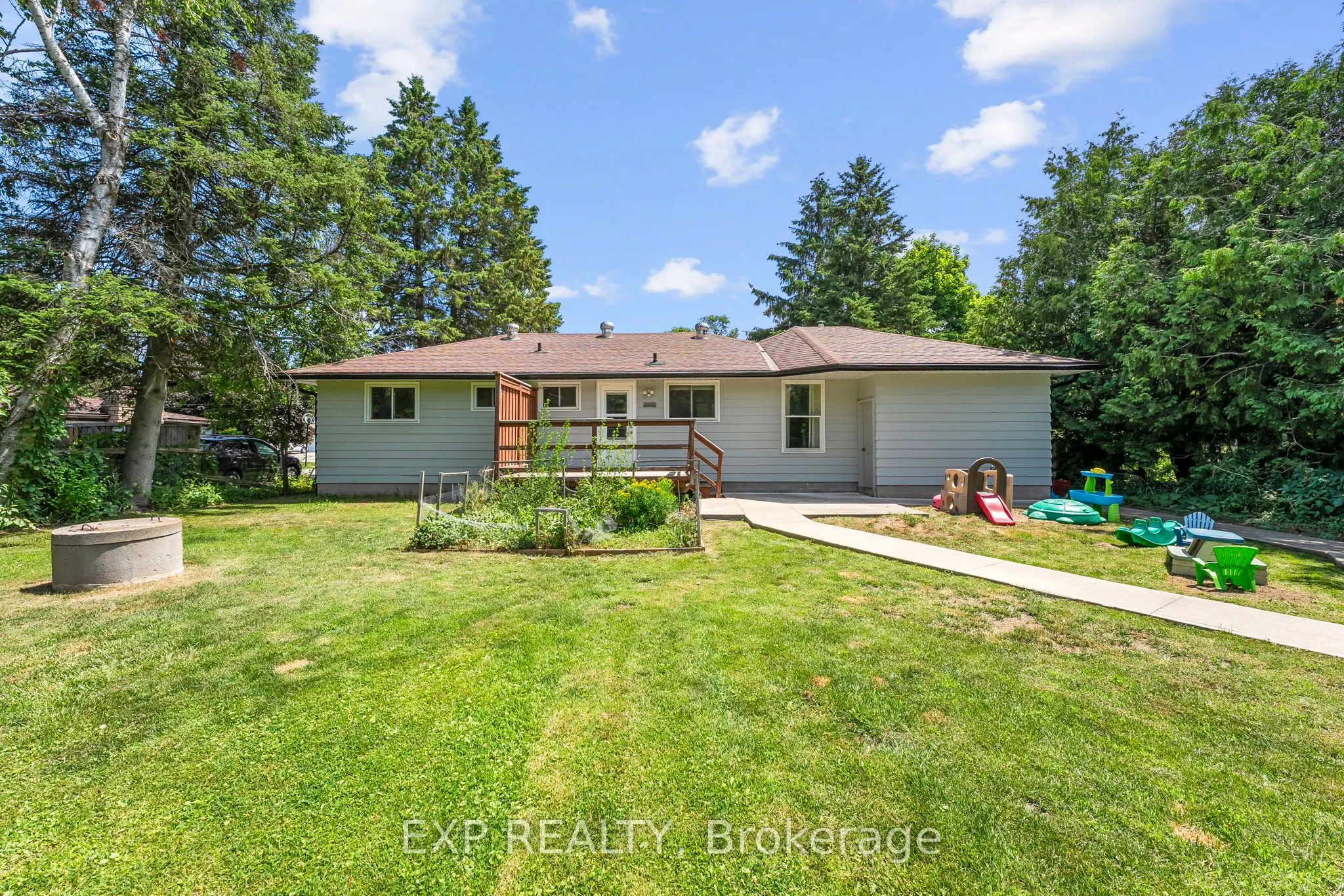 2186 Richard Street