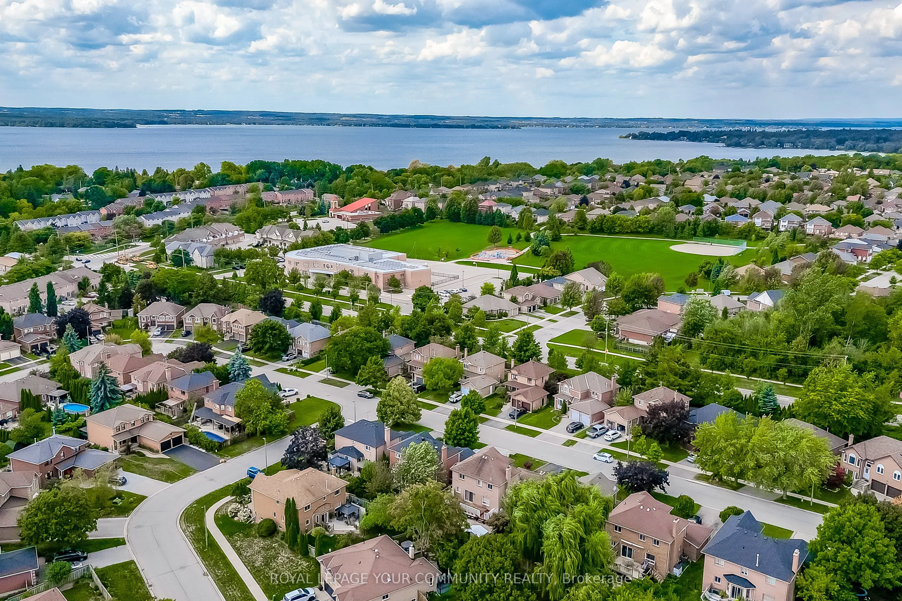 21 Litner Crescent