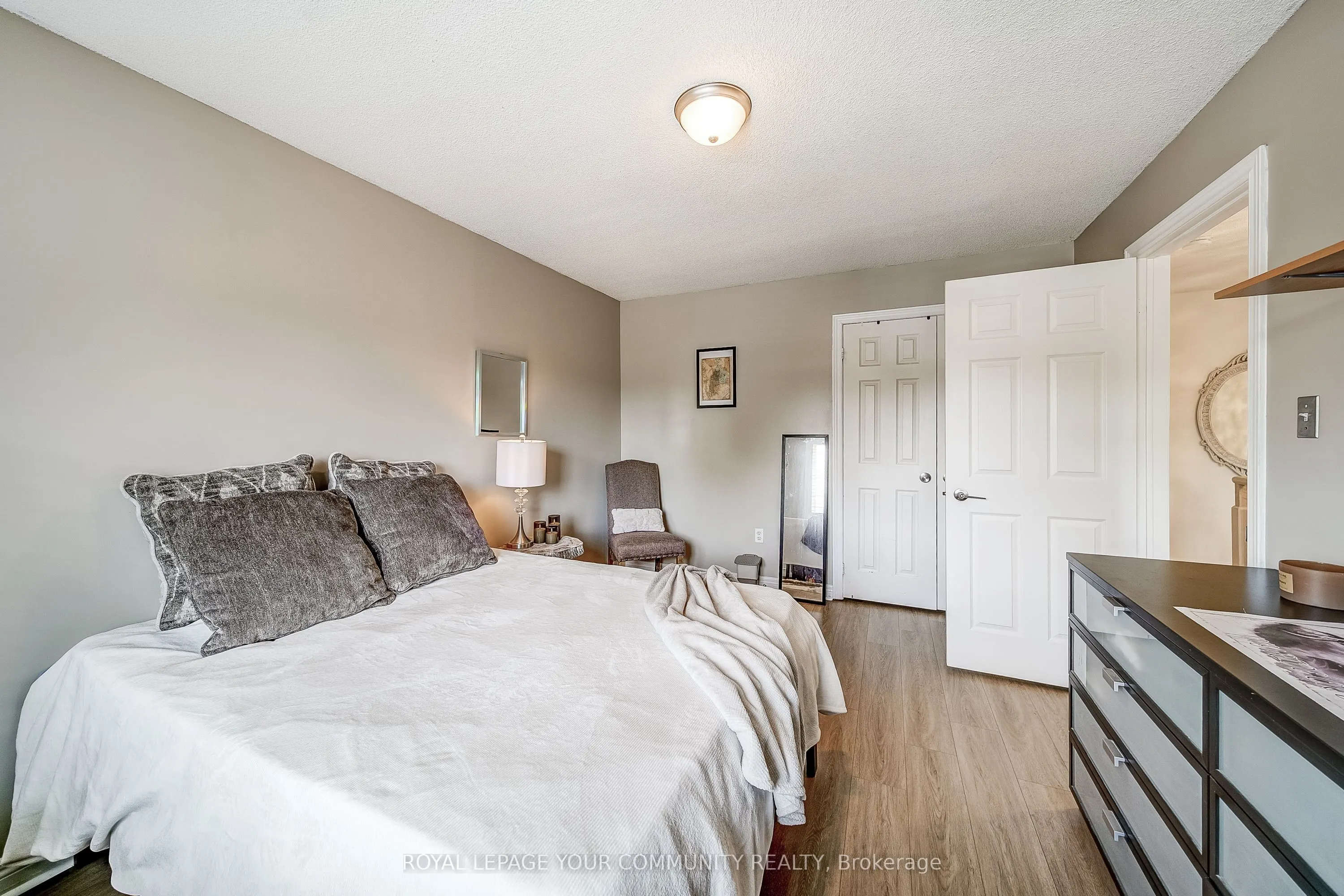 21 Litner Crescent