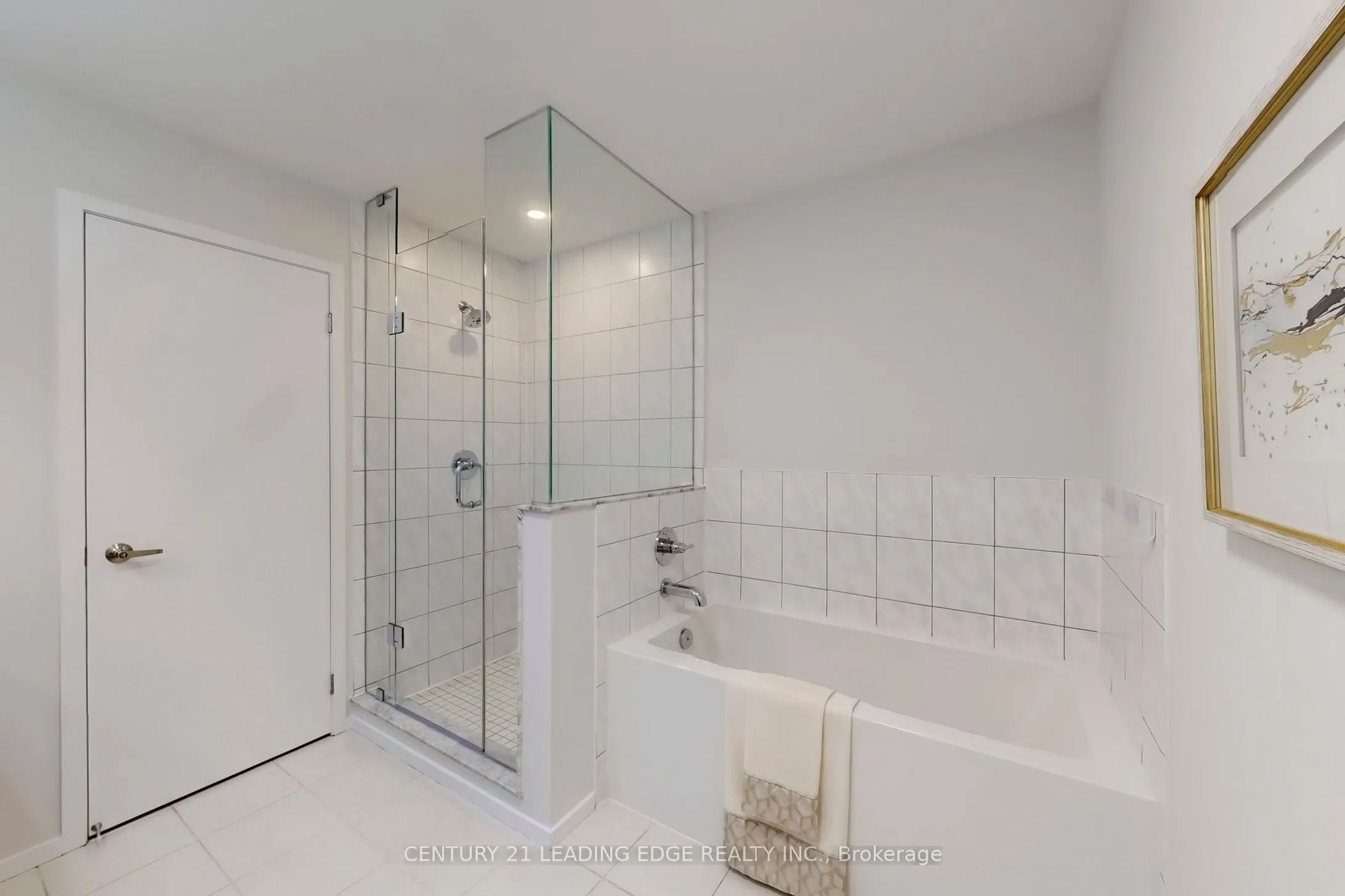 26 JAMES NOBLE Lane, #97