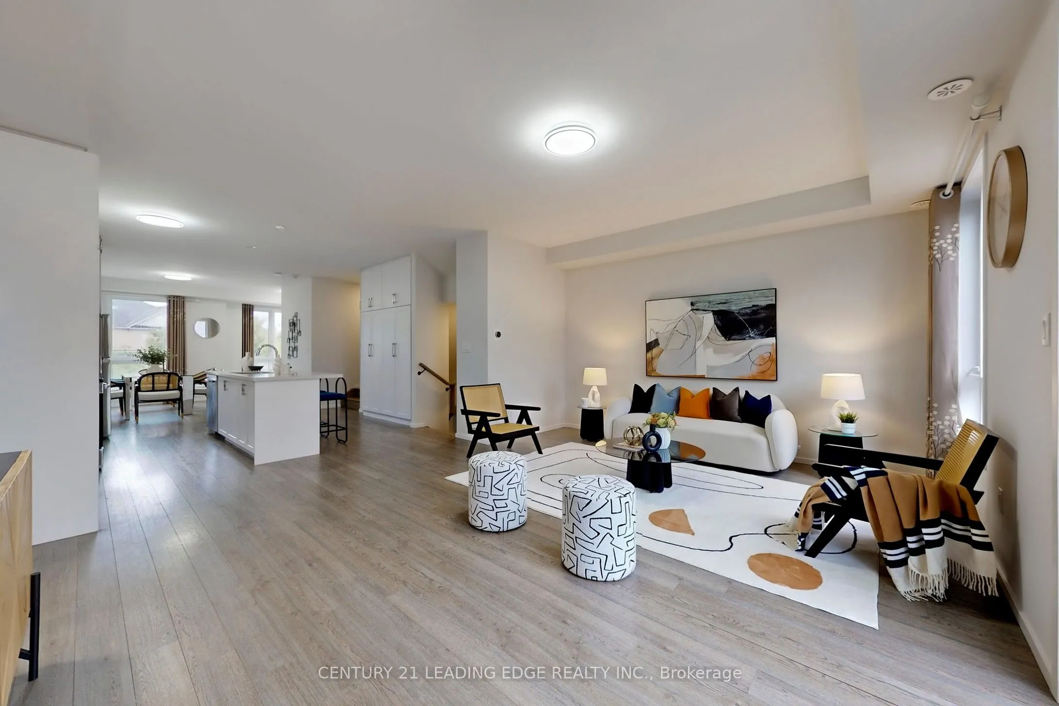 26 JAMES NOBLE Lane, #97